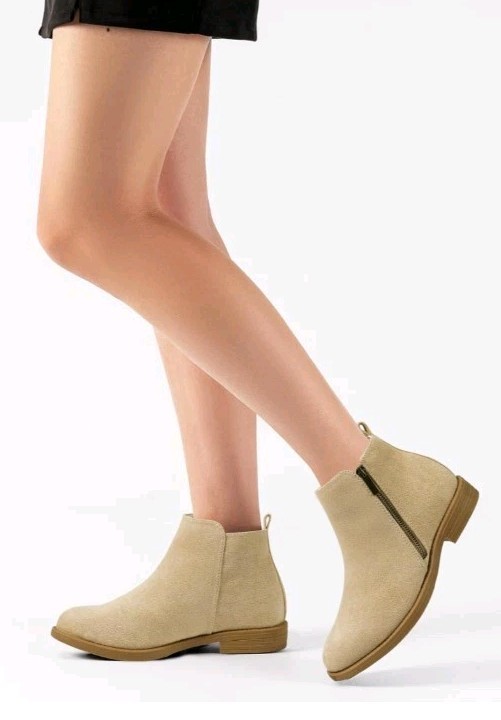 Harvest Land Womens Suede Ankle Boots In Sand/Size 10- Short Heel Casual Booties