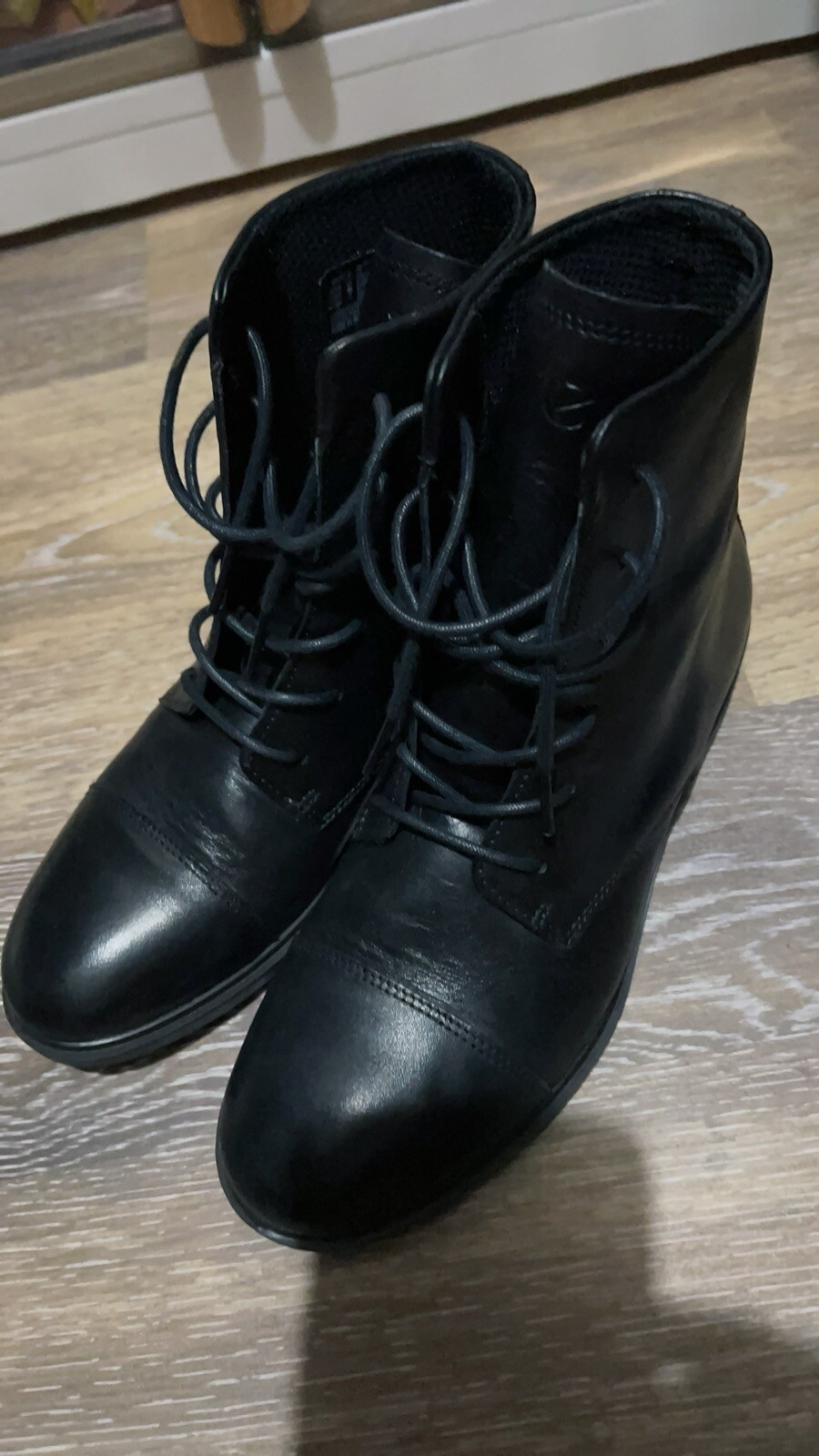 ecco women boots 37 leather black