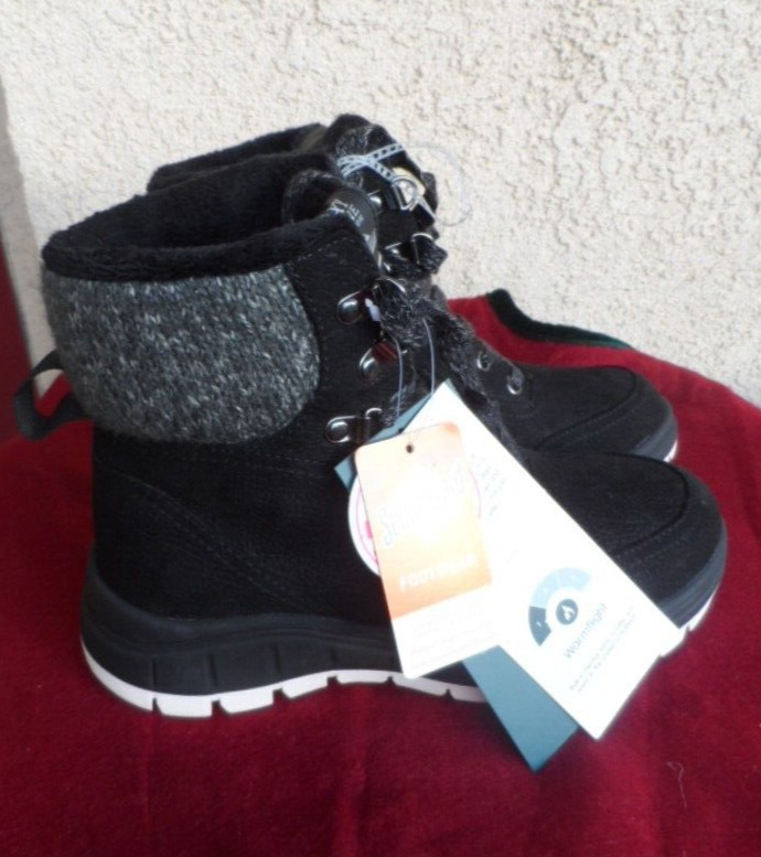 Roxy Karmel Girls Winter Boots Black size 4