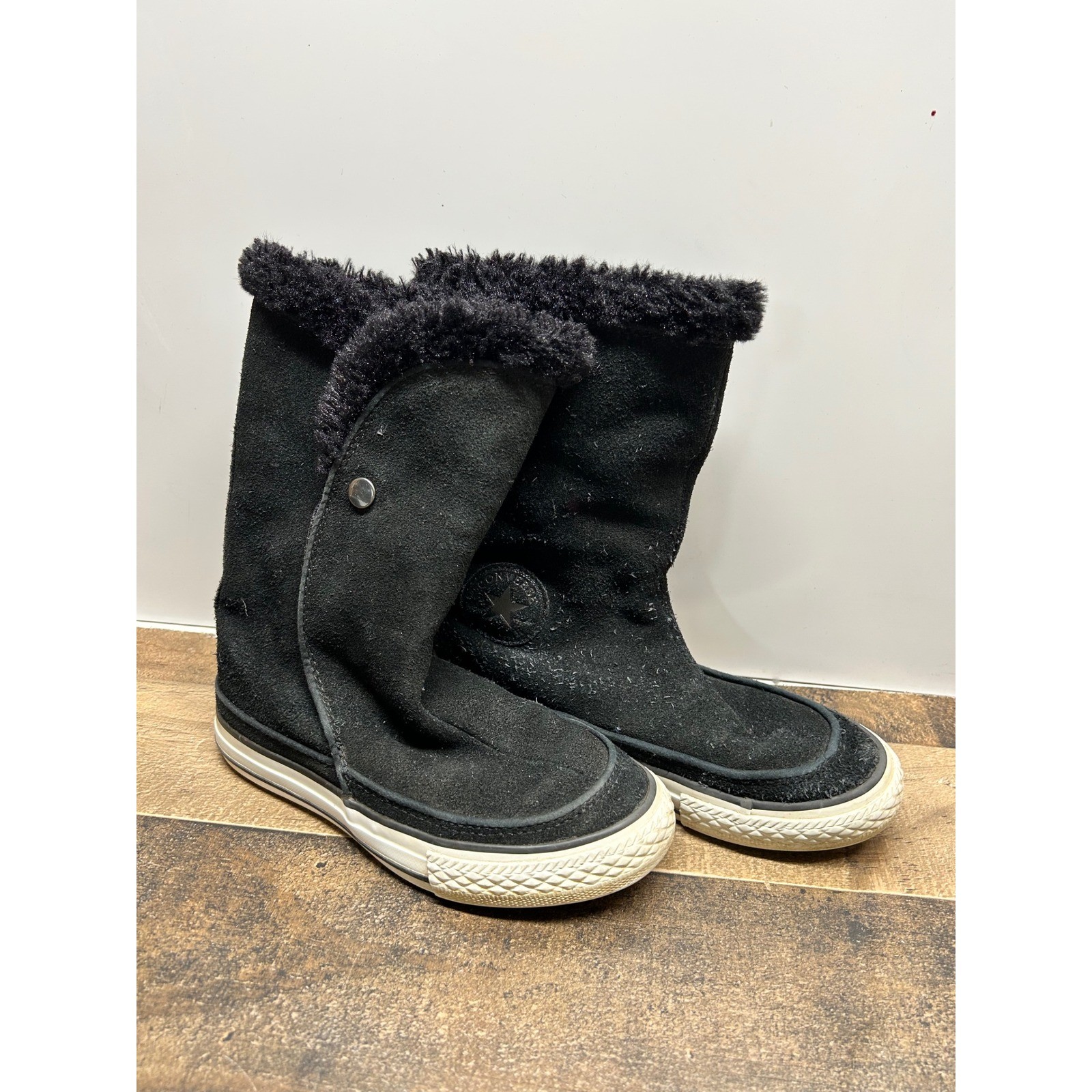 Converse All Star Kids Black Suede Fur Lined Winter Boots Size 13