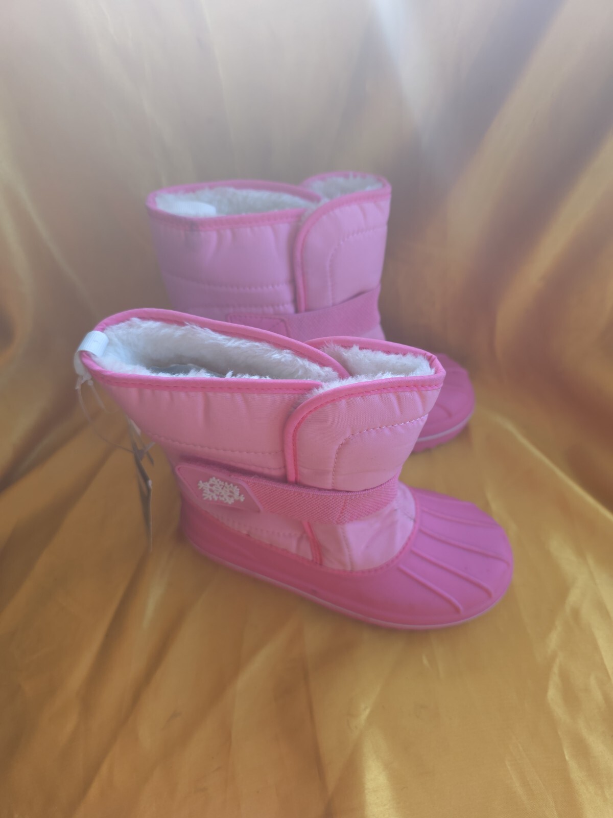 THE CHILDRENS PLACE GIRLS  WINTER BOOTS SIZE 11 GREAT WARM QUALITY