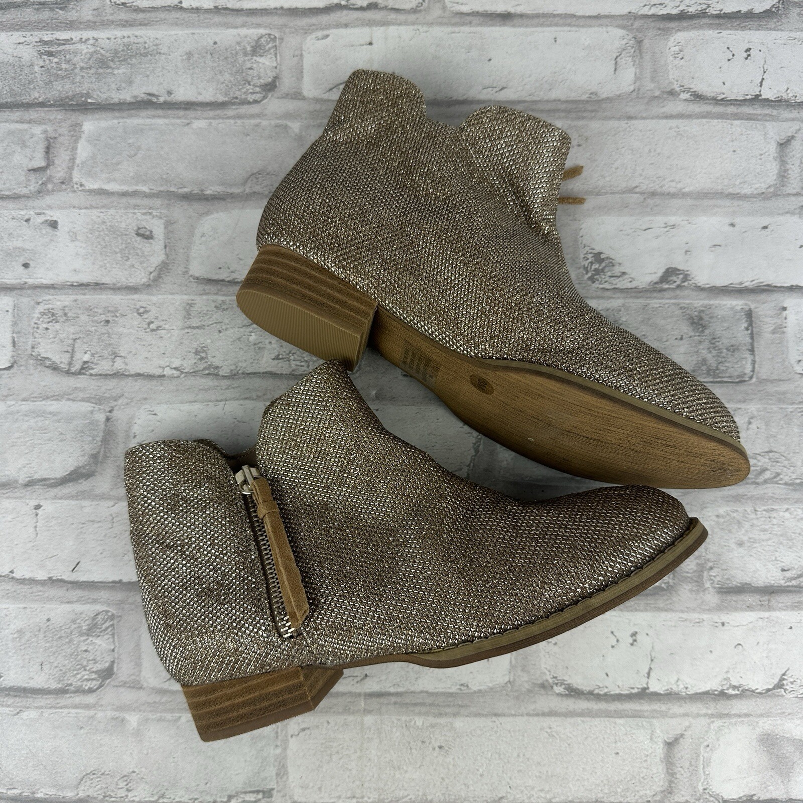 GB Girls Boots Size 3M Gold Glitter Sparkle Ankle Boots