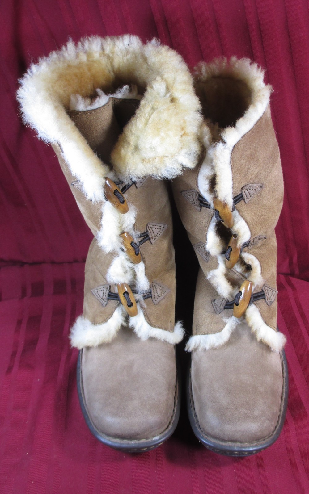 BORN TELLY Women Boots 6 Winter REAL Suede Shearling Toggle Classic NWOT LOOP 11