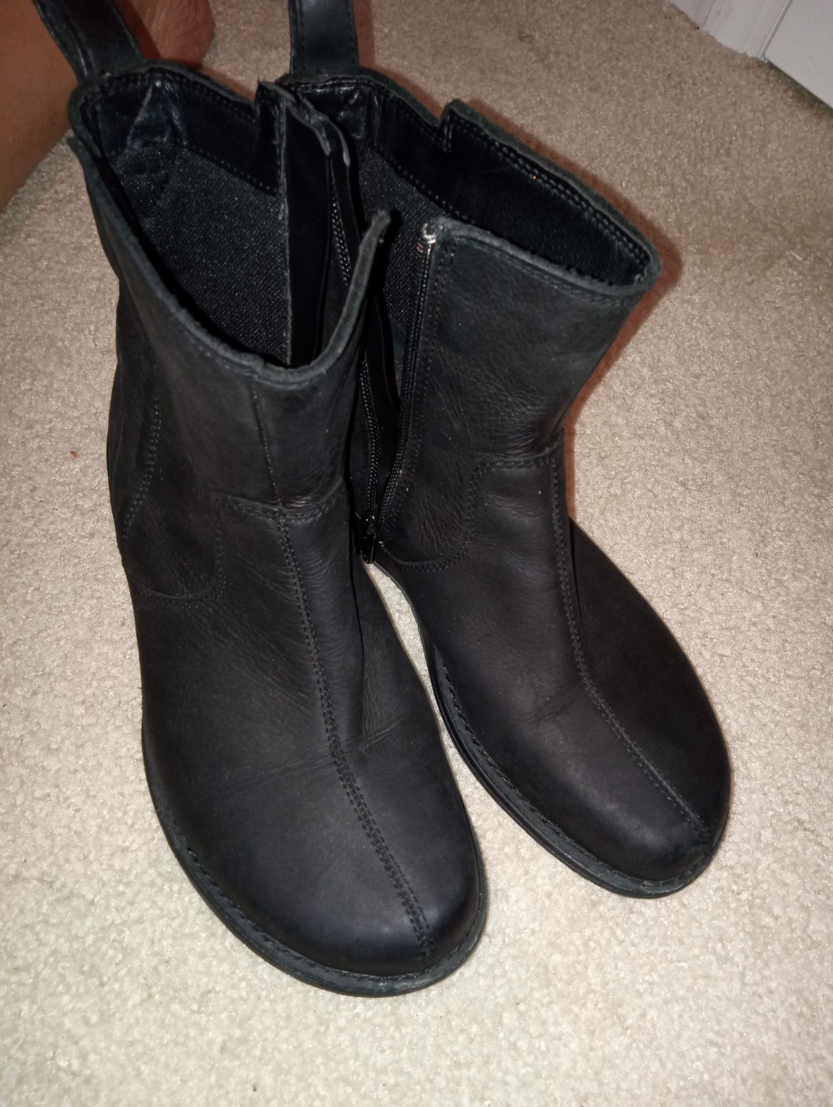 Black Merrell Performance Women Boots Size 6.5