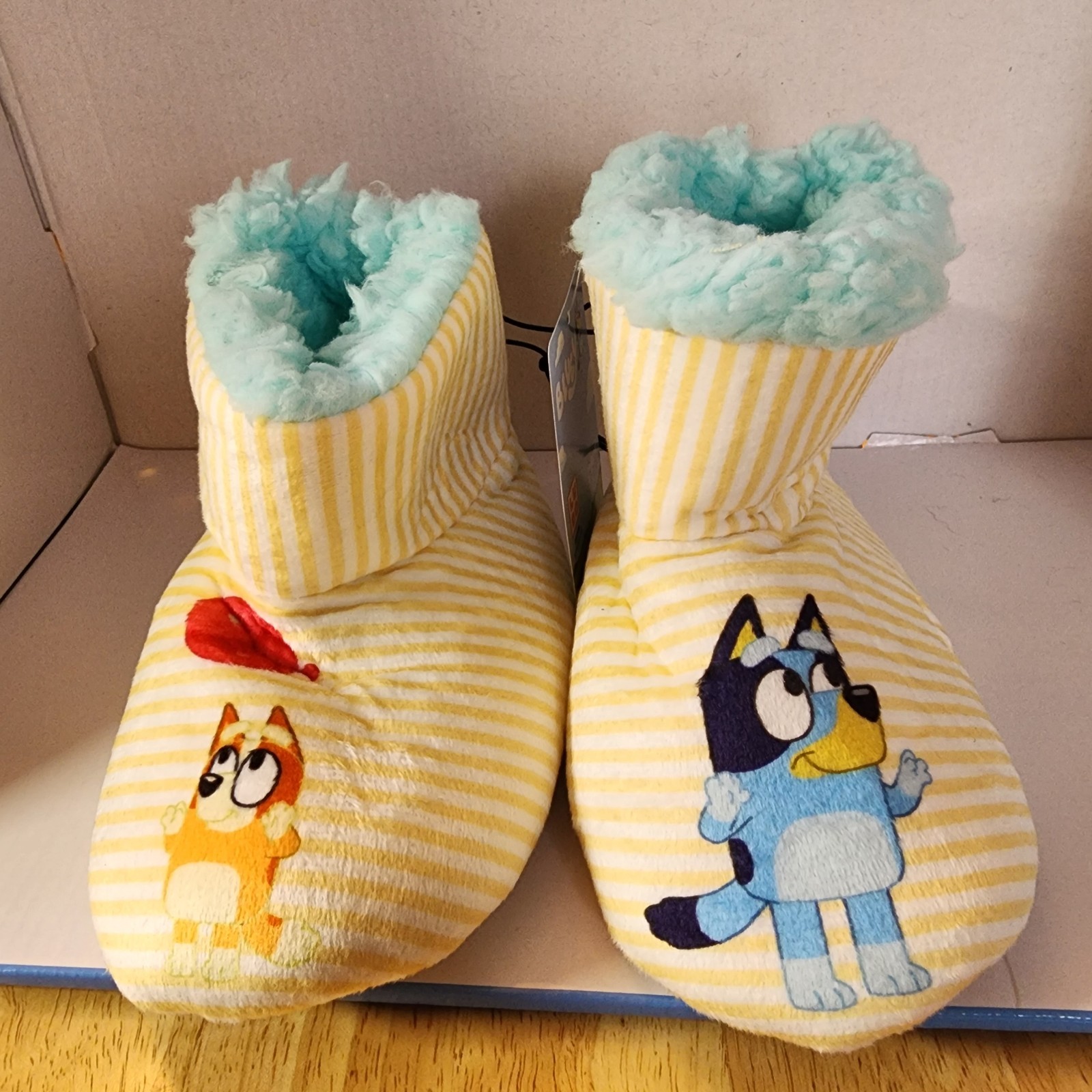 Youth Girls Boots House Fleece Lined Slippers Bluey and Bingo Size 9/10