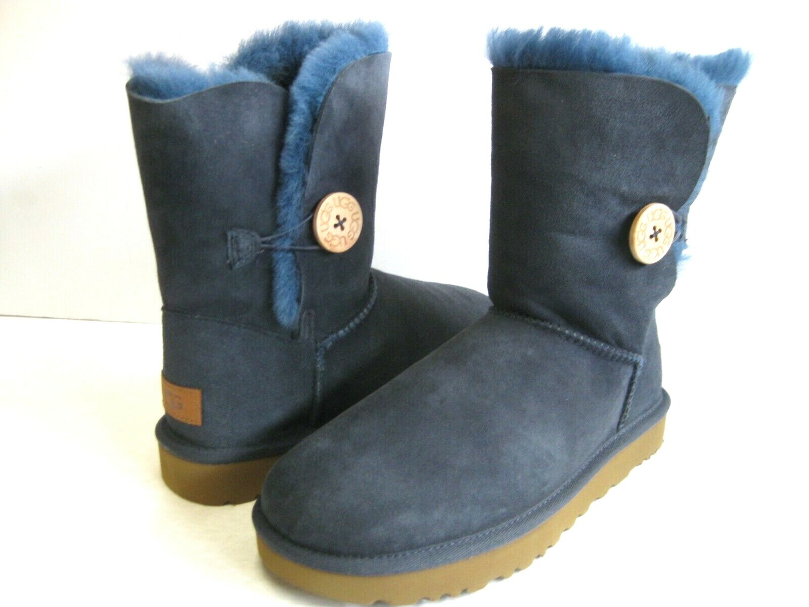 UGG BAILEY BUTTON II WOMEN SHORT BOOTS SUEDE NAVY US 9 /UK 7 /EU 40