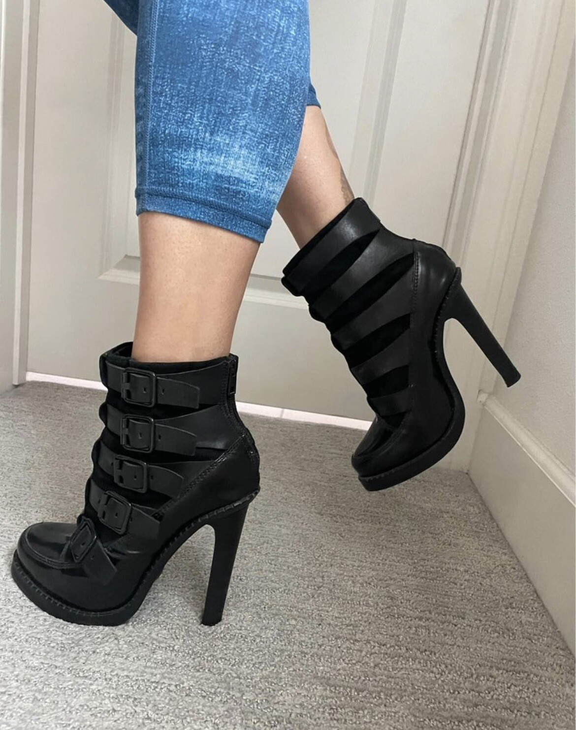 women boots size 7.5