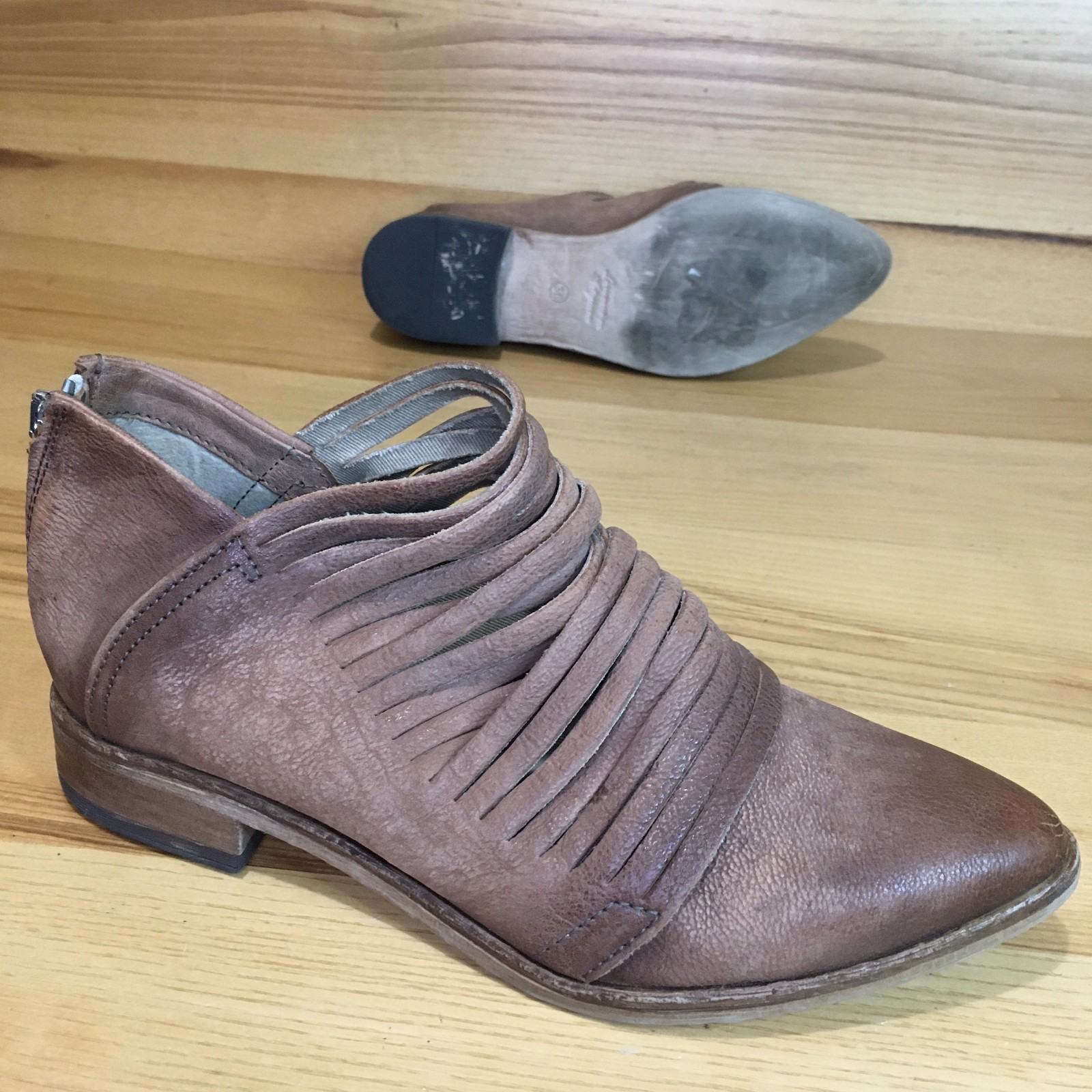 FREE PEOPLE Brown Lost Valley Strap Ankle Booties Women Boots Shoes Zip 38/US 8