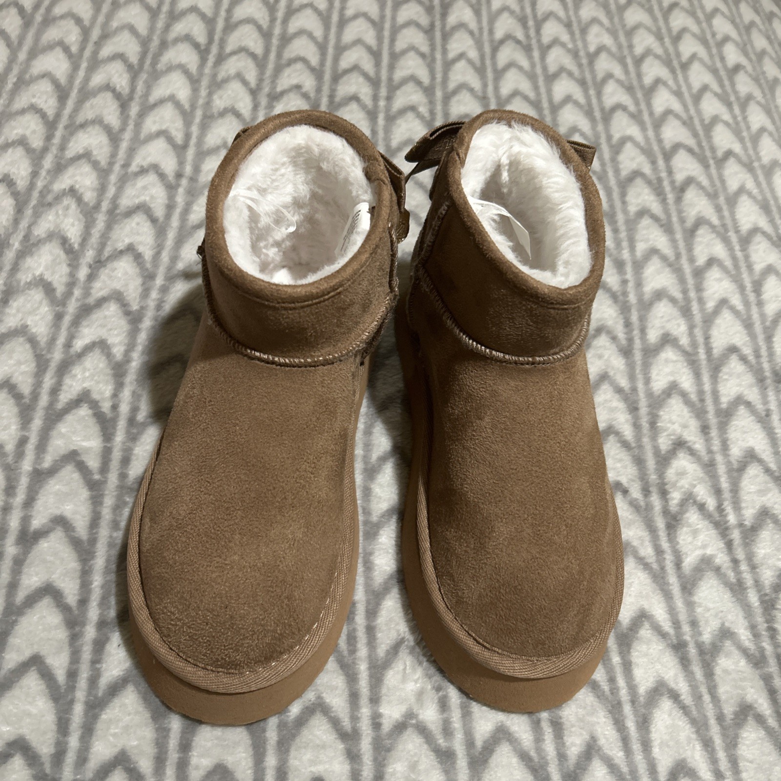 Juicy Couture Girls Boots – Size 13