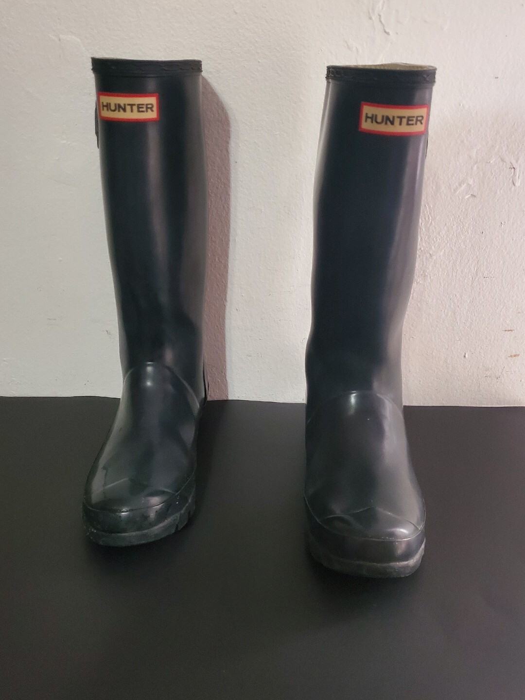 Hunter Women Tall Rain Boots US Size 5M/6F Green