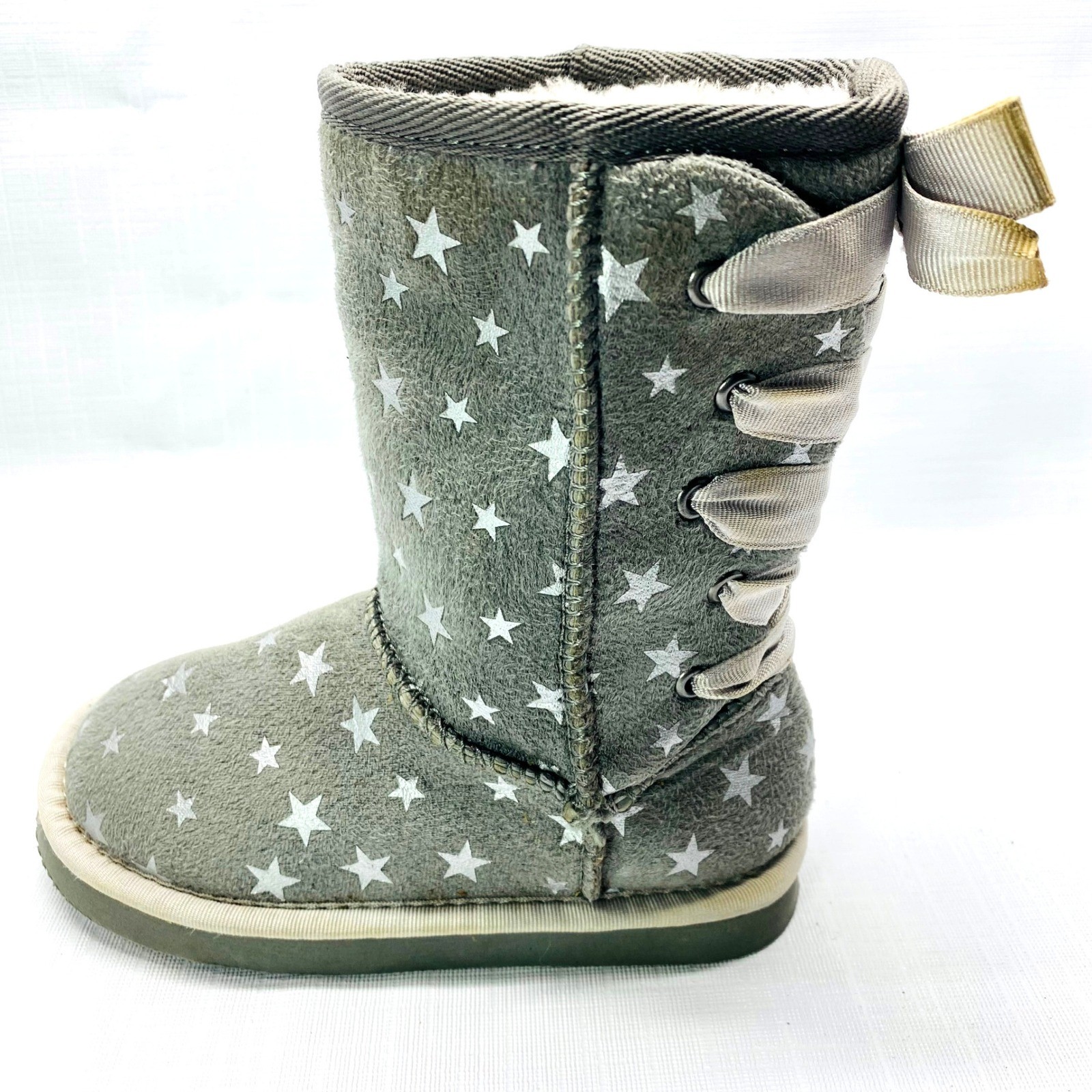 Old Navy Kids Gray Star Print Cozy Lined Winter Emu Boots Size 8 2TAirwalk