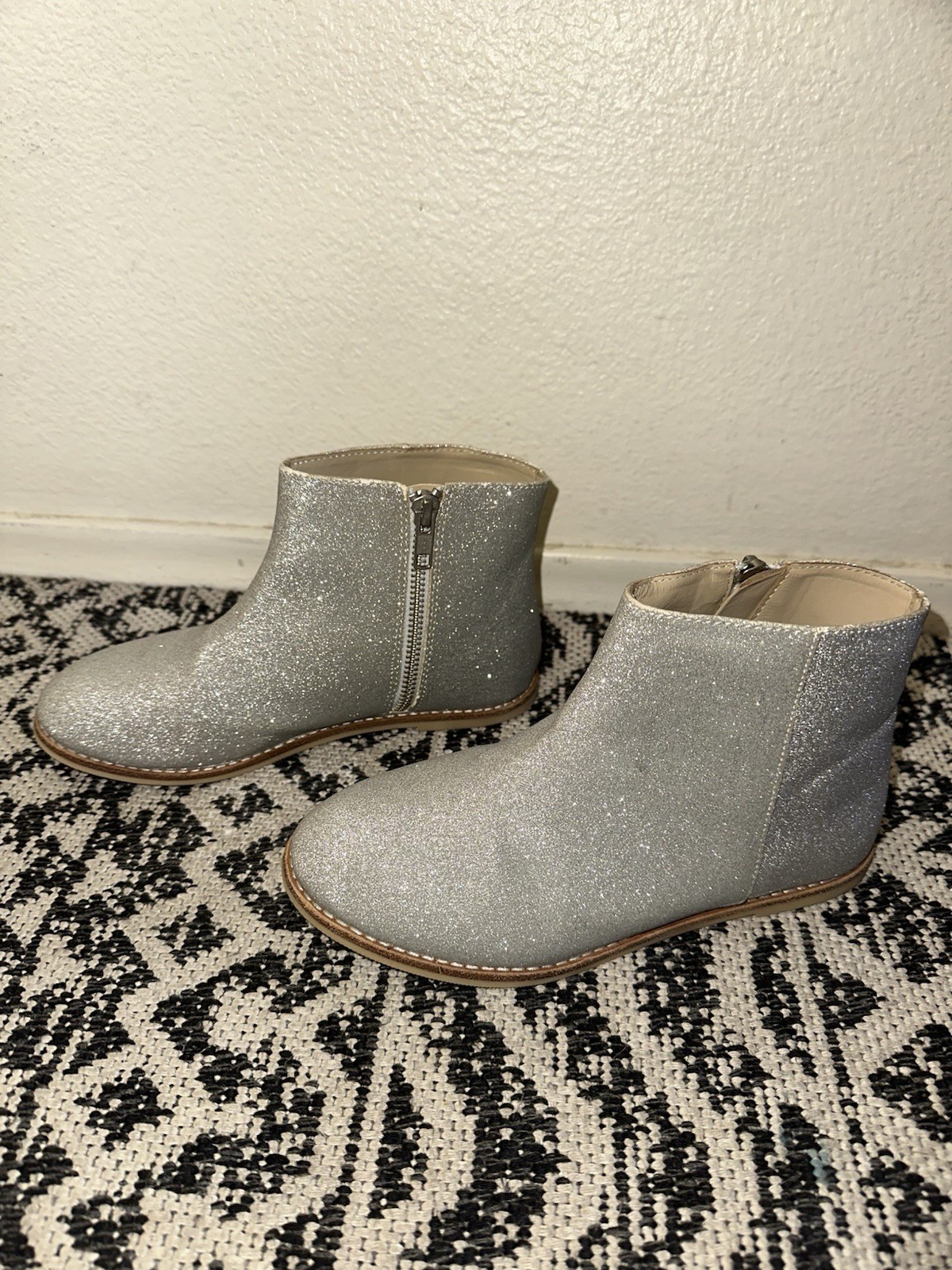 Janie & Jack Girls Boots Silver Size 2 Booties