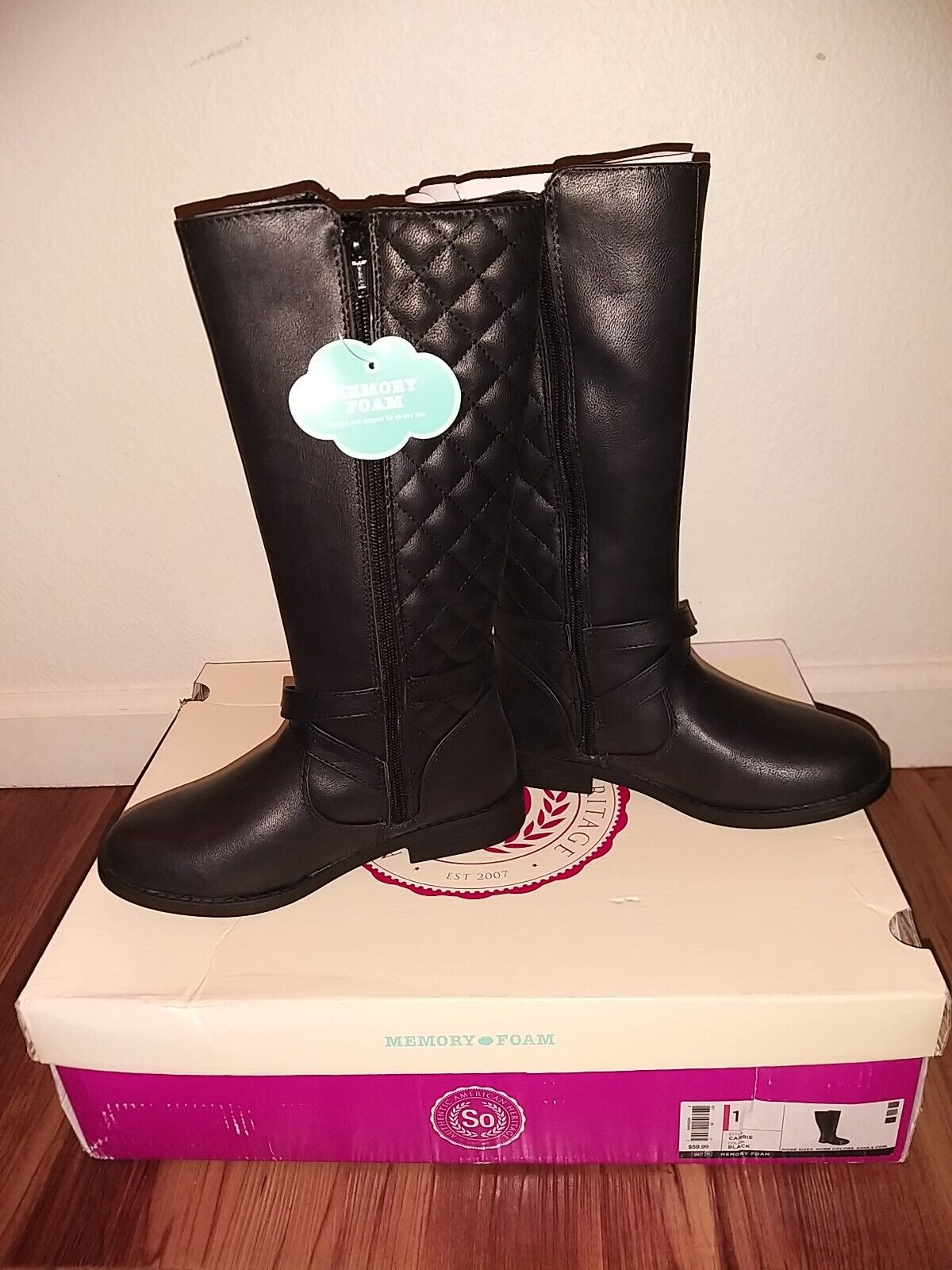 SO girls winter boots Carrie Black size 1.