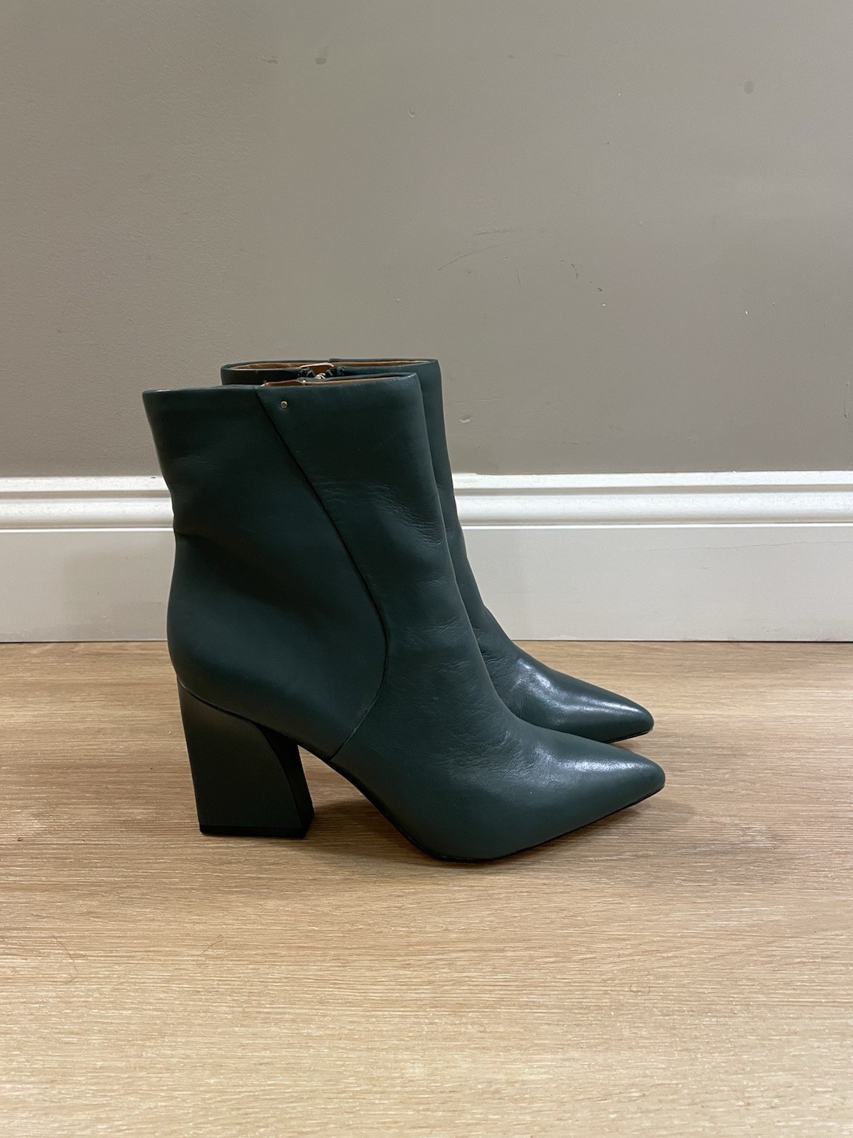 Franco Sarto women boots size 8.5