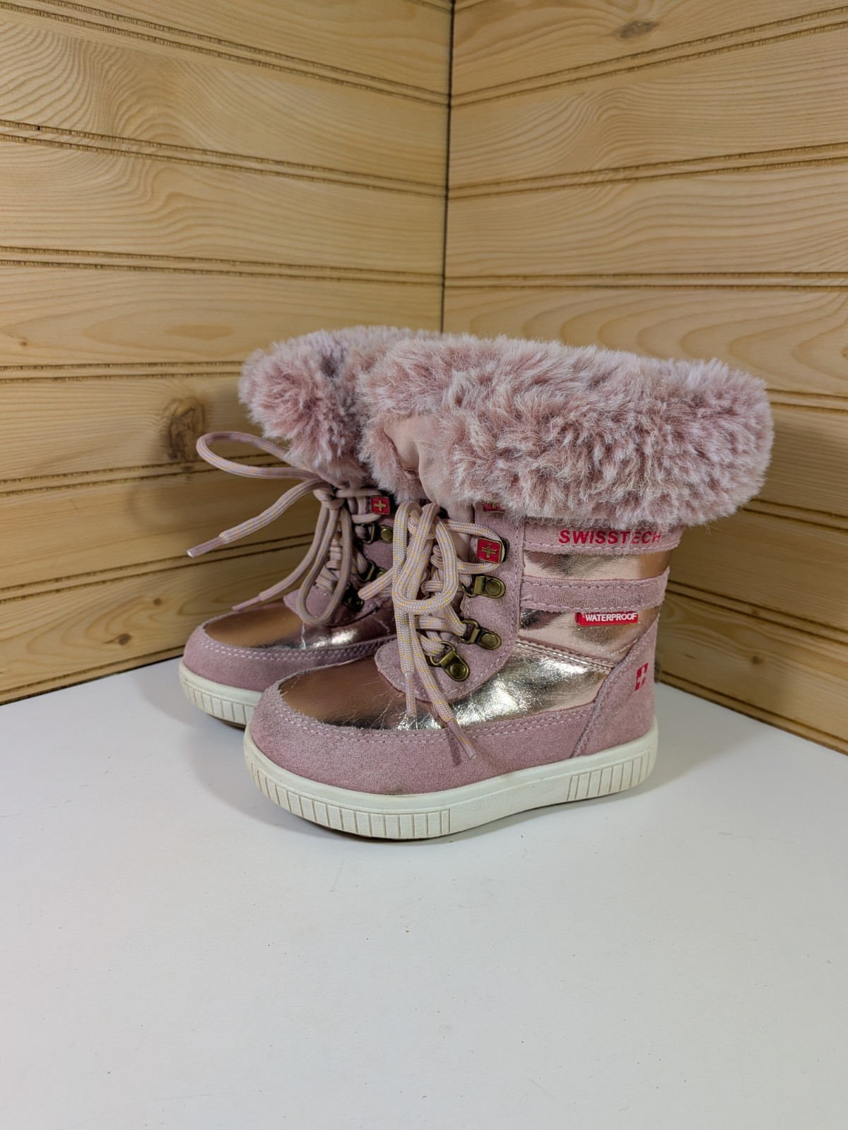 Swisstech Waterproof Girls Boots Children’s Size 7 Pink