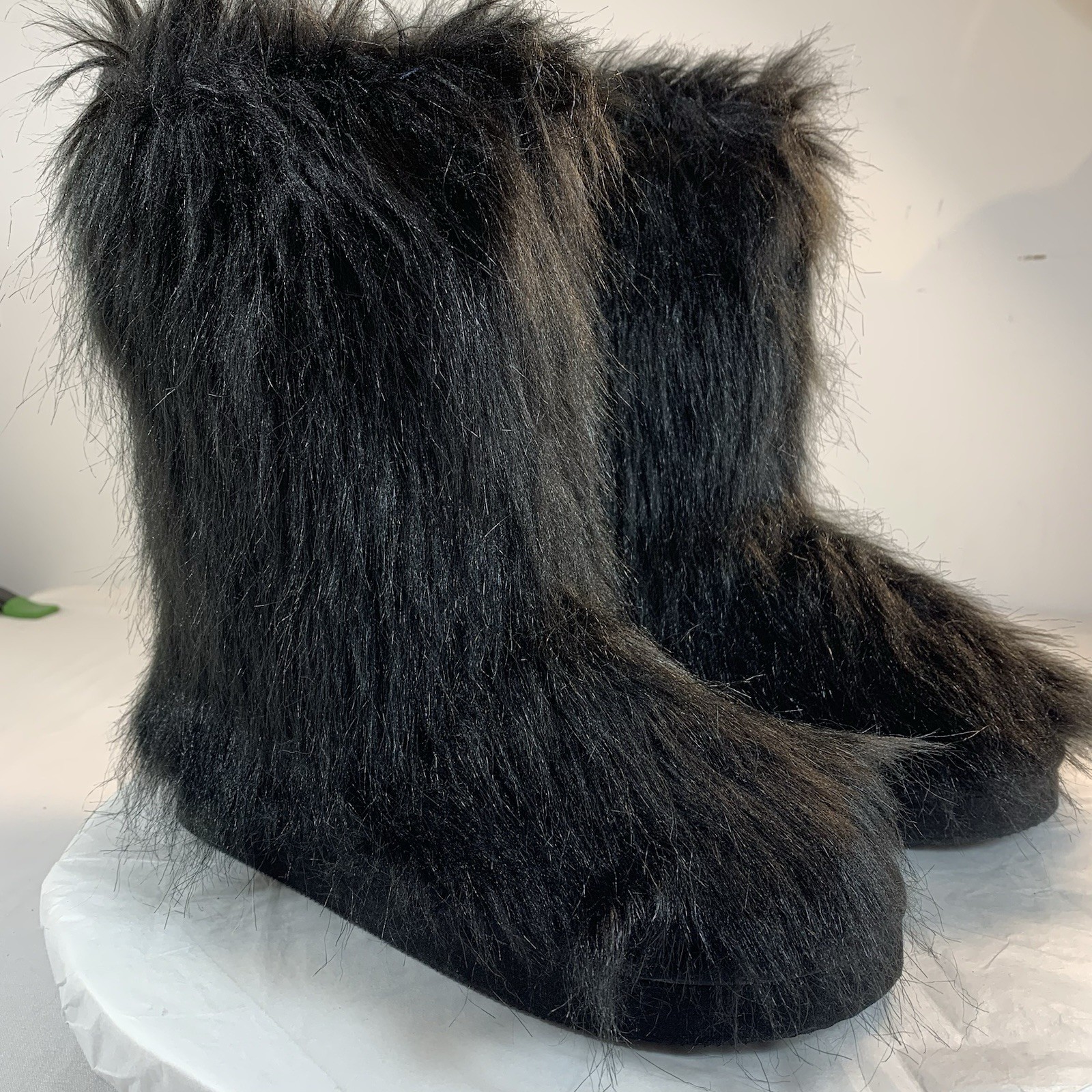 Faux Fur Women Boots 5 US Winter Snow Fuzzy Fluffy Furry Warm Shoes Ultra light