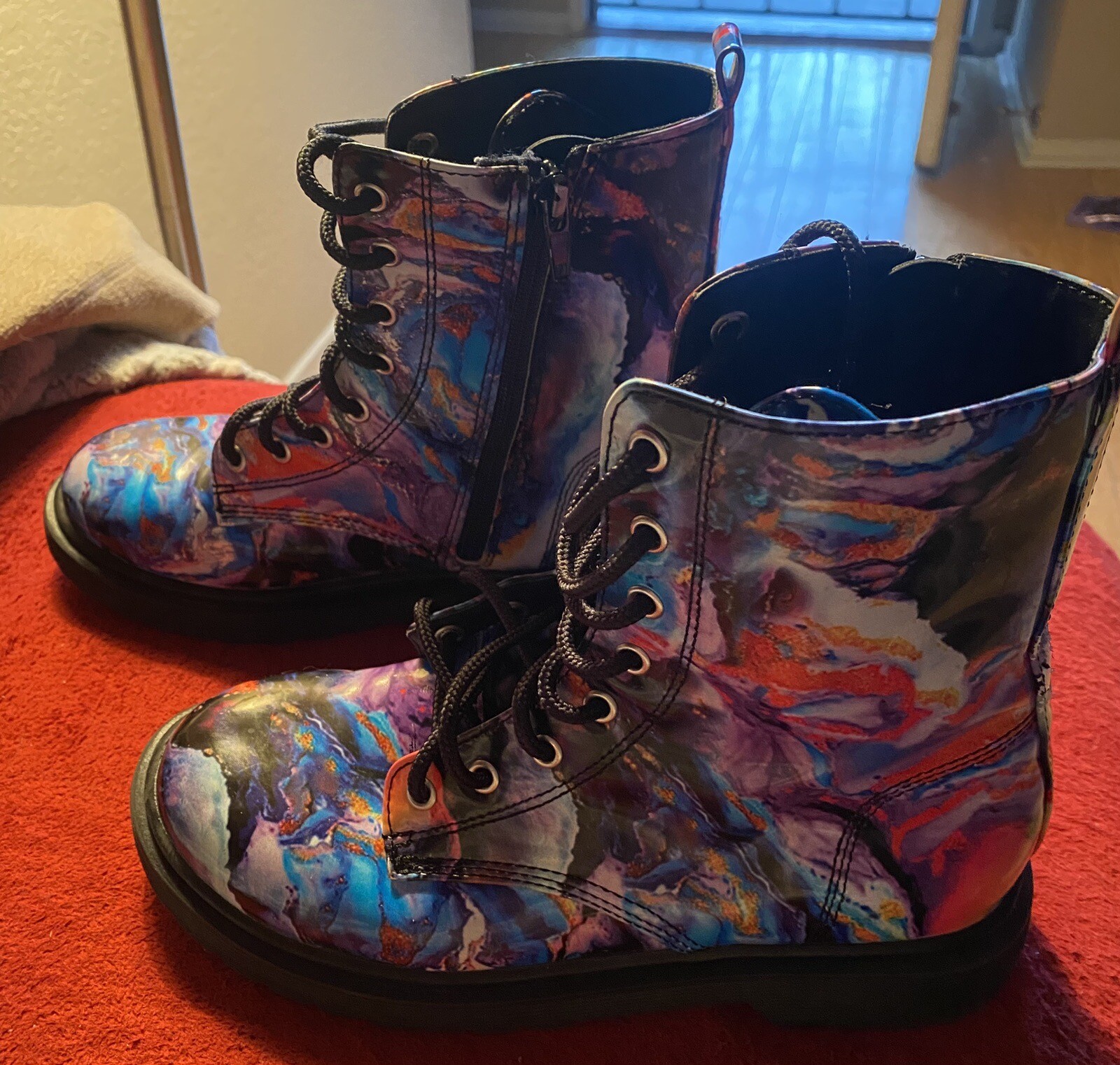 steve madden girls boots Size 4 Rain Boots New Laces