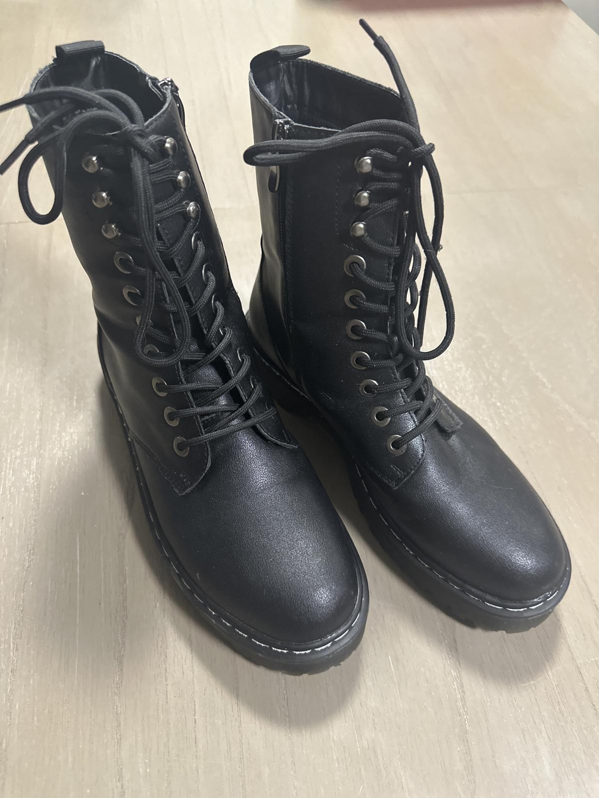Respect Yourself Black Platform Combat Style Women Boots 41 EU size