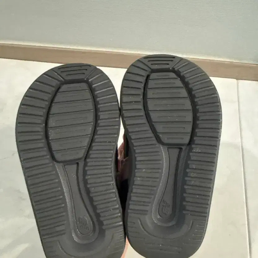 New Balance Girls Winter Boots Good Condition