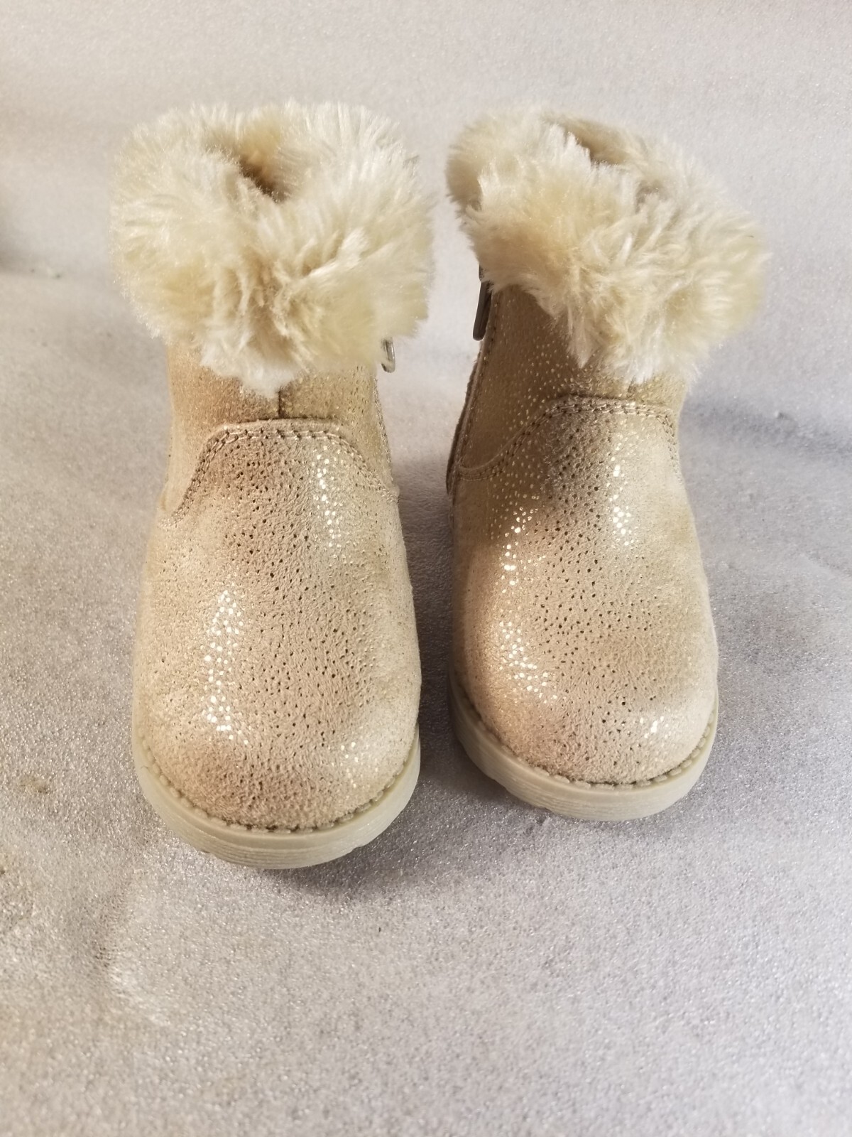 Cat & Jack Boots Toddler Girls’ 5 Karley Faux Fur Shearling Beige
