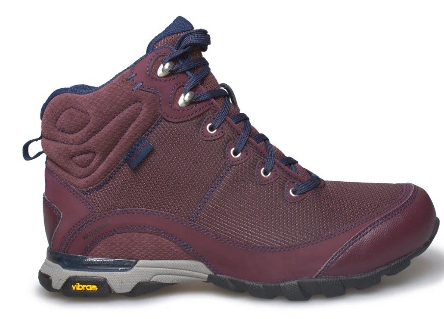 AHNU SUGARPINE II WOMEN HIKING BOOTS WATERPROOF VINEYARD WINE US 5 /UK 3