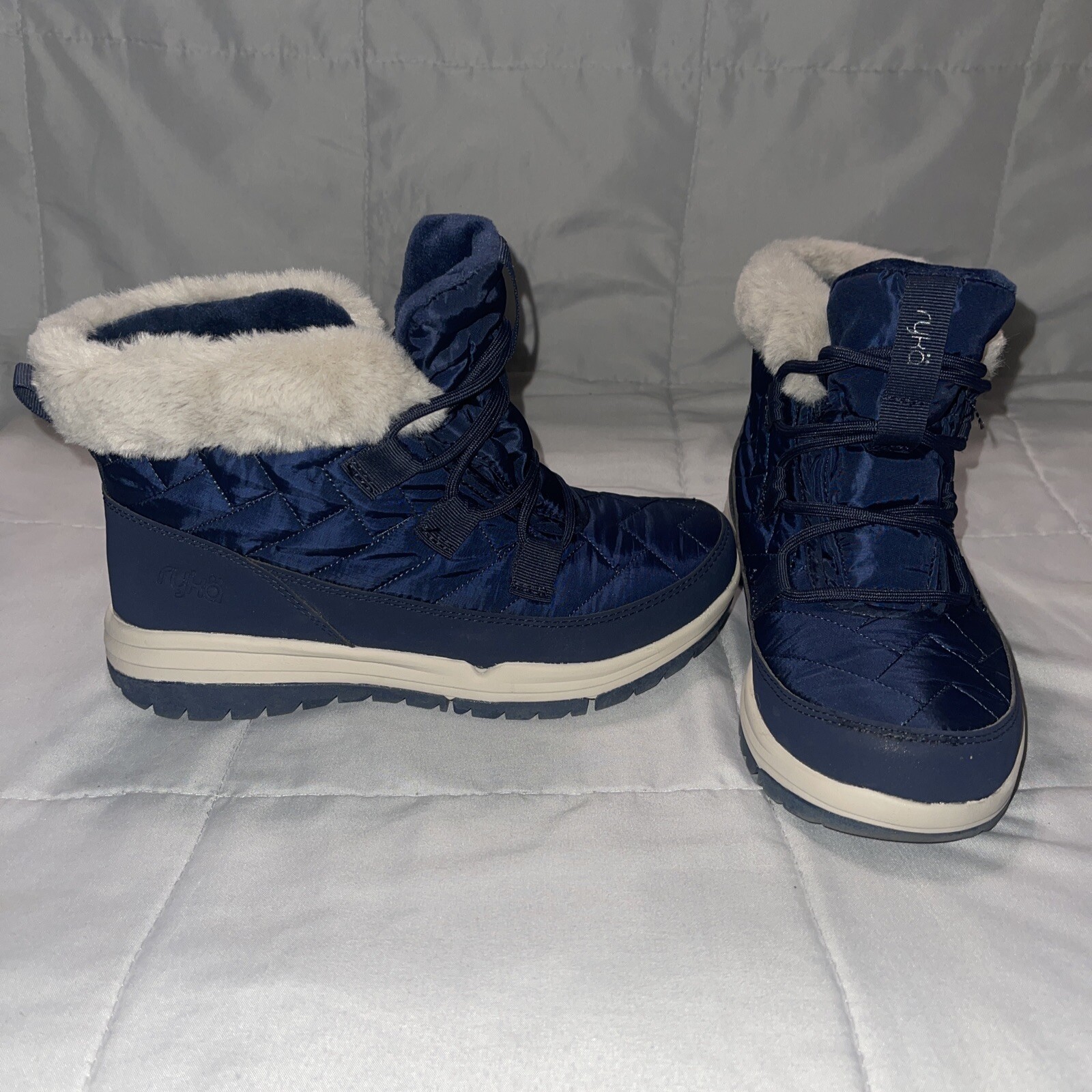 Women Boots Ryka Hiking Waterproof Winter Snow Aubonne Lace 5.5M EUC Girls CUTE