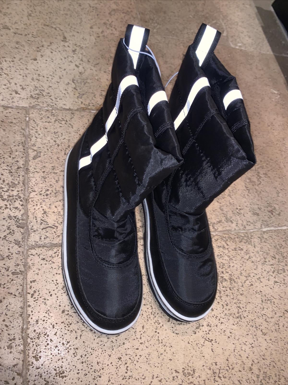 NEW!!! Justice girls Snow Boots Either Booties Size 2 012279432 Winter $45 New