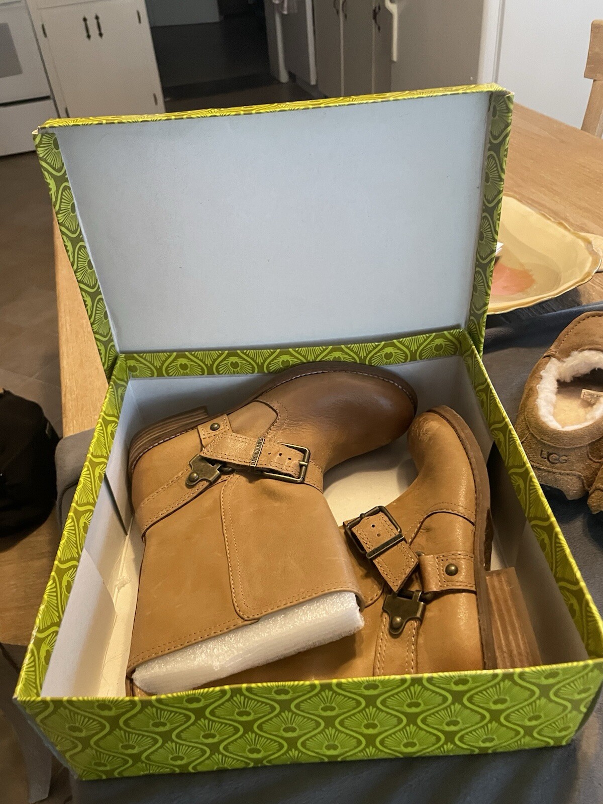 Gianni Bini Girls Boots Style Crosbie Size 7 M