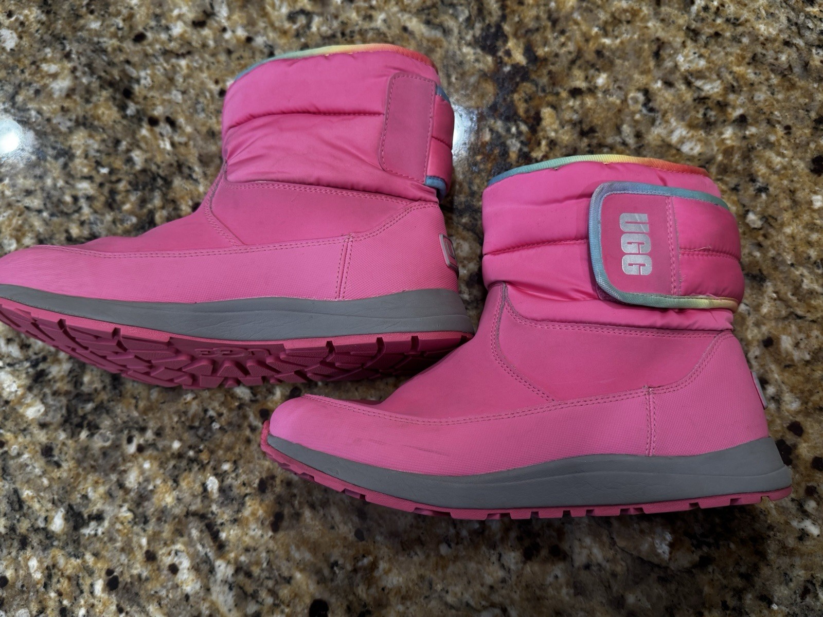 UGG Toty Weather Waterproof Boots Big Girl Size 6. Also Fits Size 6-7 Women