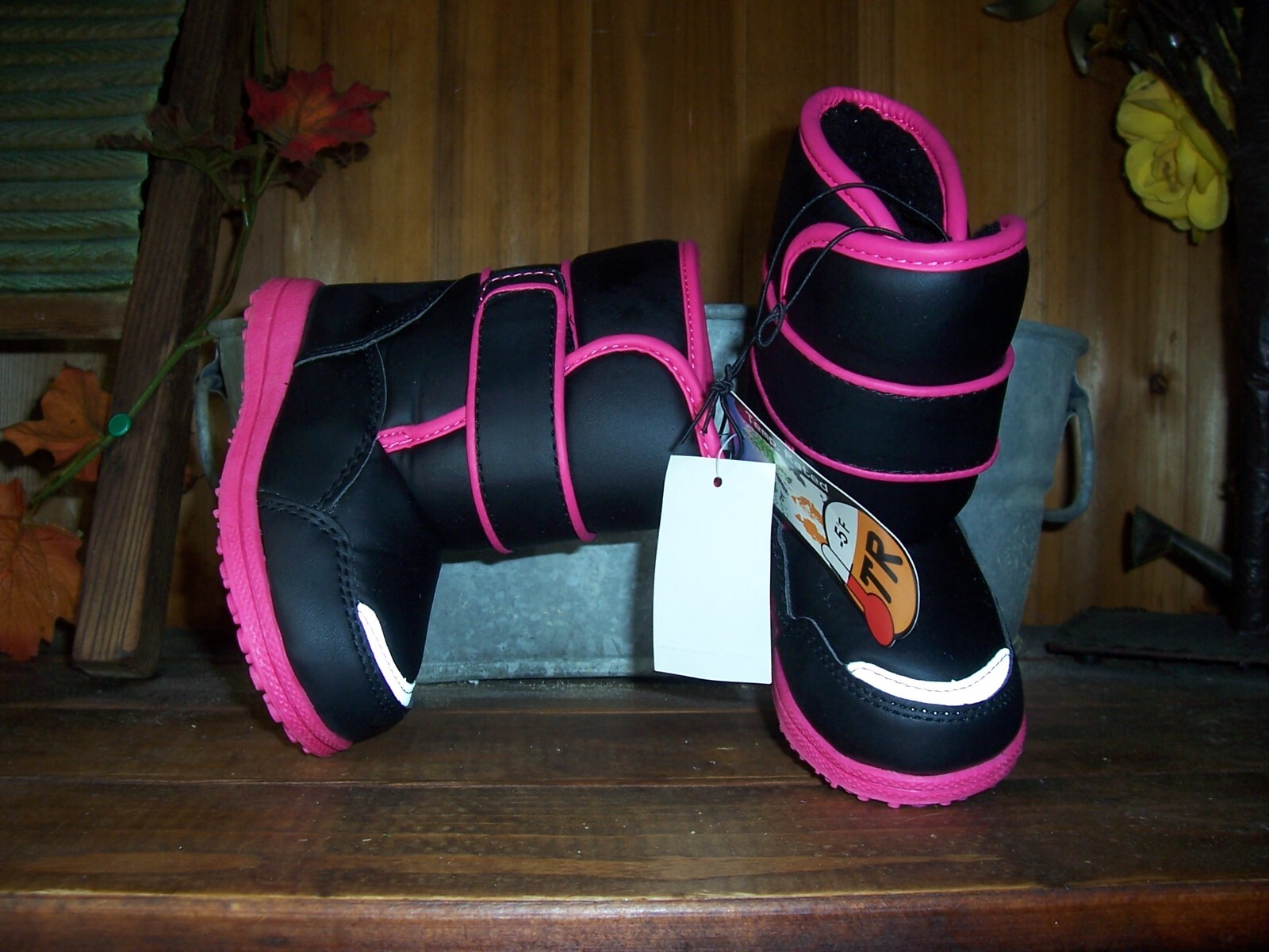 GIRLS TODDLER TEMP RATED -5 WINTER BOOTS SIZE 7 BLACK PINK ADJUSTABLE SOFT NEW