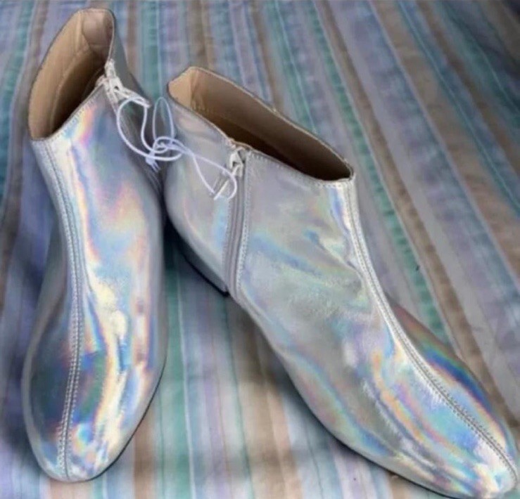 Women Boots Charlotte By Cato  1.5” Heel Size 6