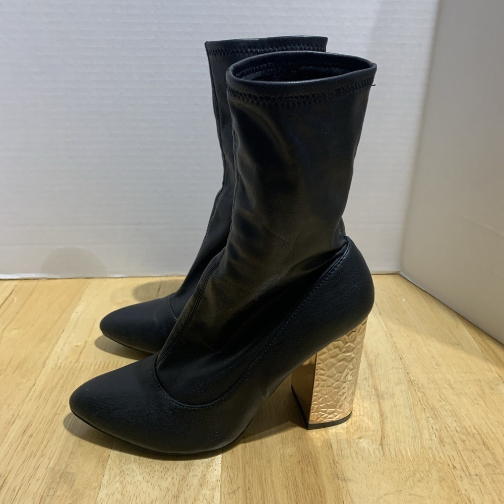 Qupid Women Boots Black/ Gold Size 9 Haven Elctroplted