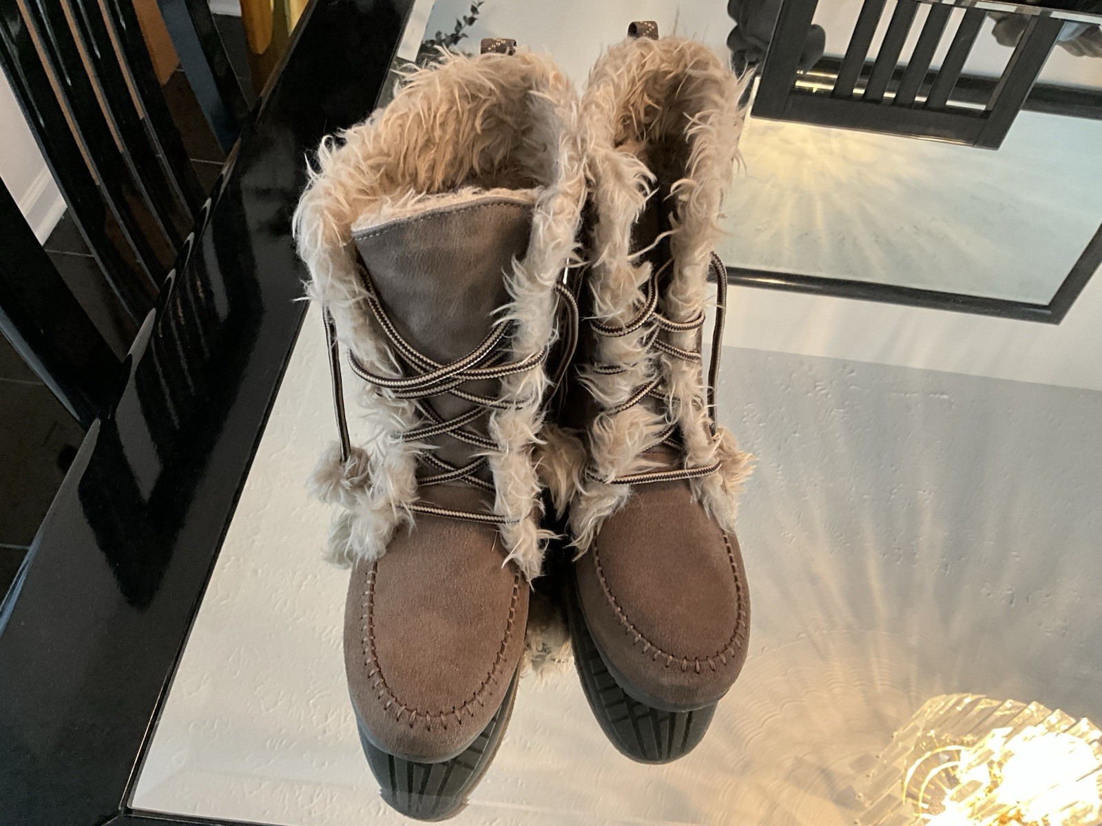 NWOB Sporto Maggie Women Winter Boots Sz 6.5M Camel Suede Thermolite Lightweight