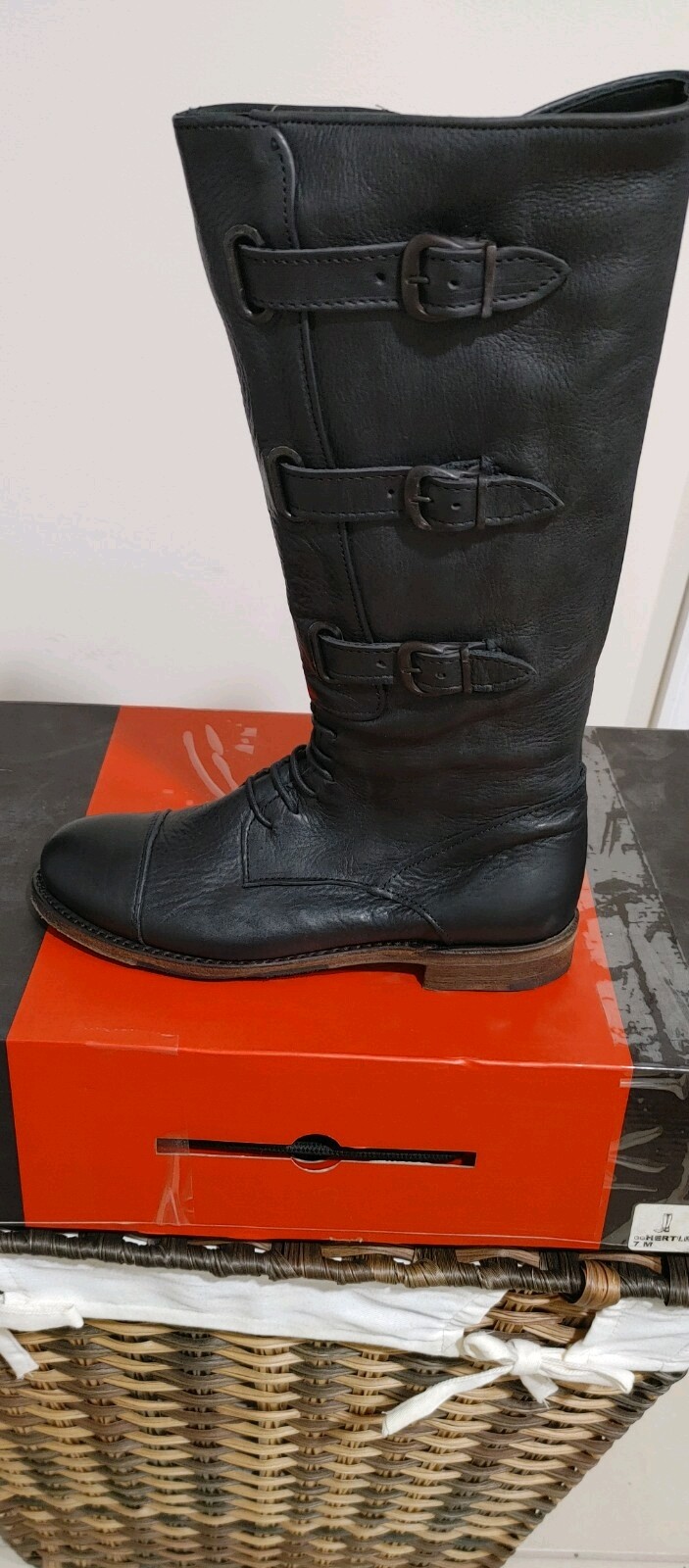 Vintage Shoe Company Leather Women Boots Size 7 New In Box