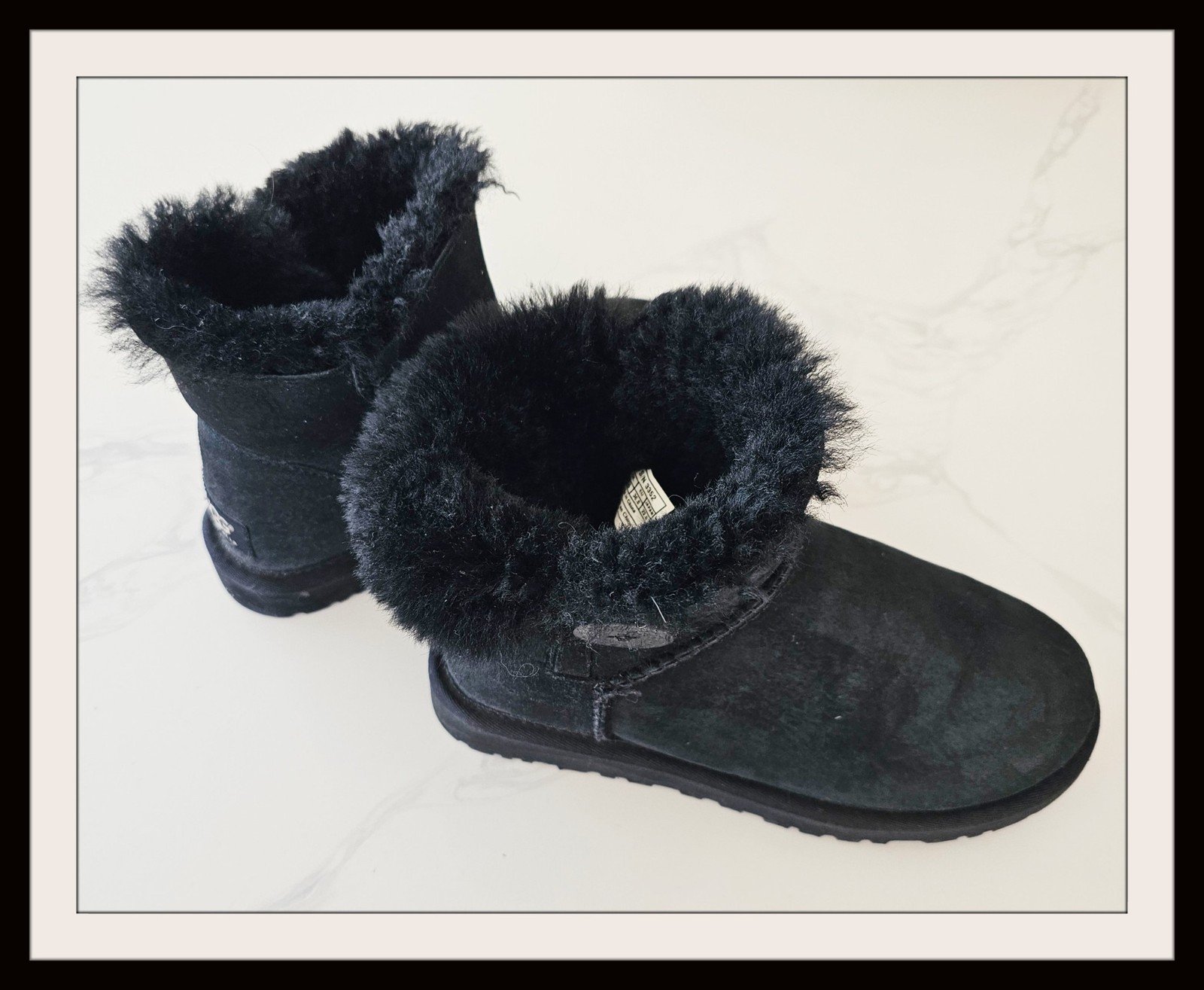 Authentic-UGG Mini Bailey Button WOMEN Boots Black Size 5 Excellent Condition