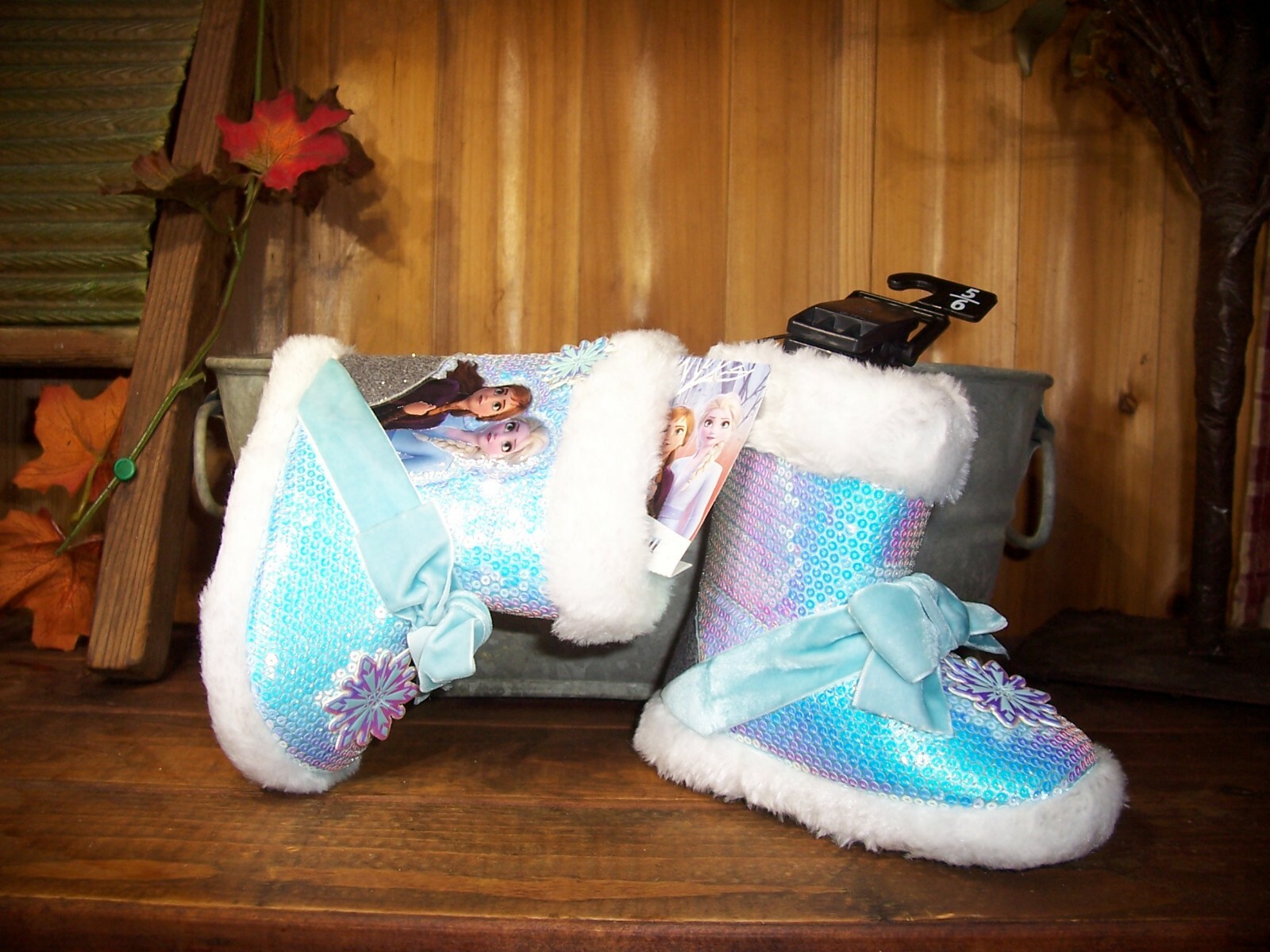 DISNEY FROZEN GIRLS TODDLER WINTER PLAY SLIPPER BOOTS SHOES SIZE 5-6 BLUE NEW