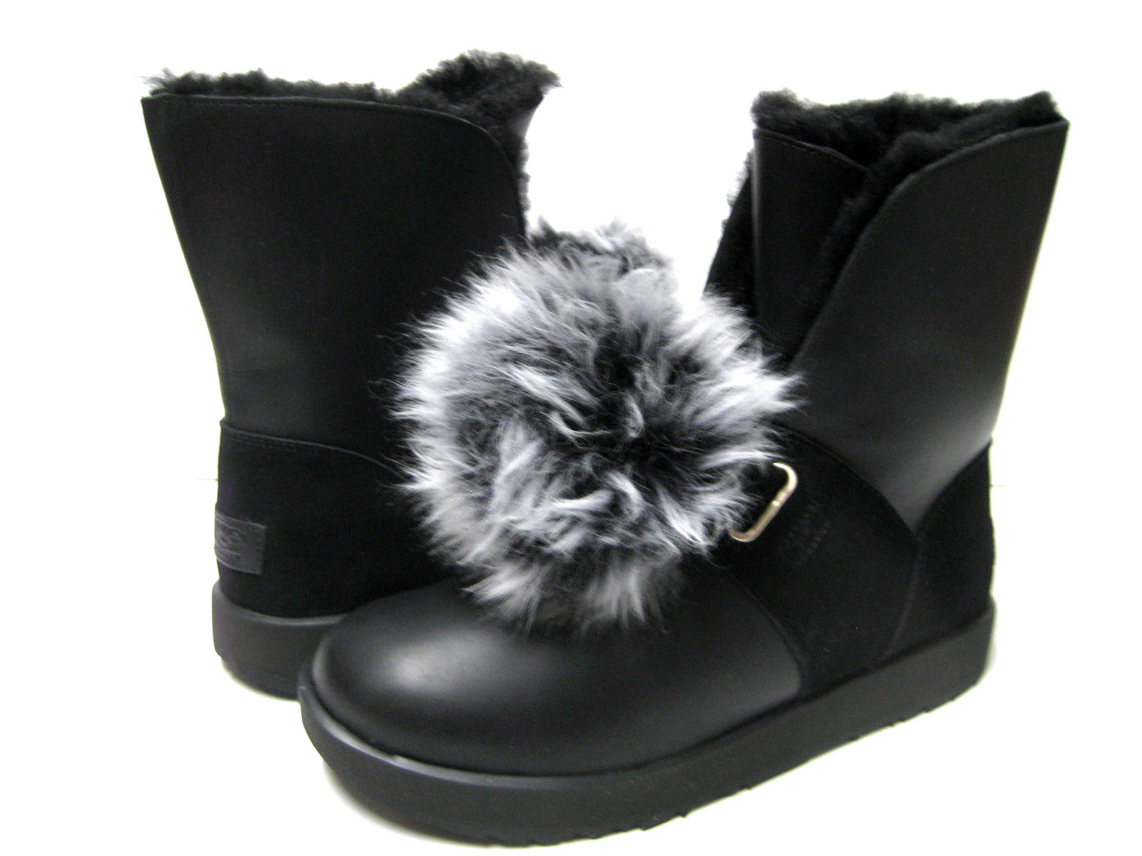 UGG ISLEY WATERPROOF WOMEN SHORT BOOTS LEATHER BLACK US 8 / UK 6.5 /EU 39 /JP 25