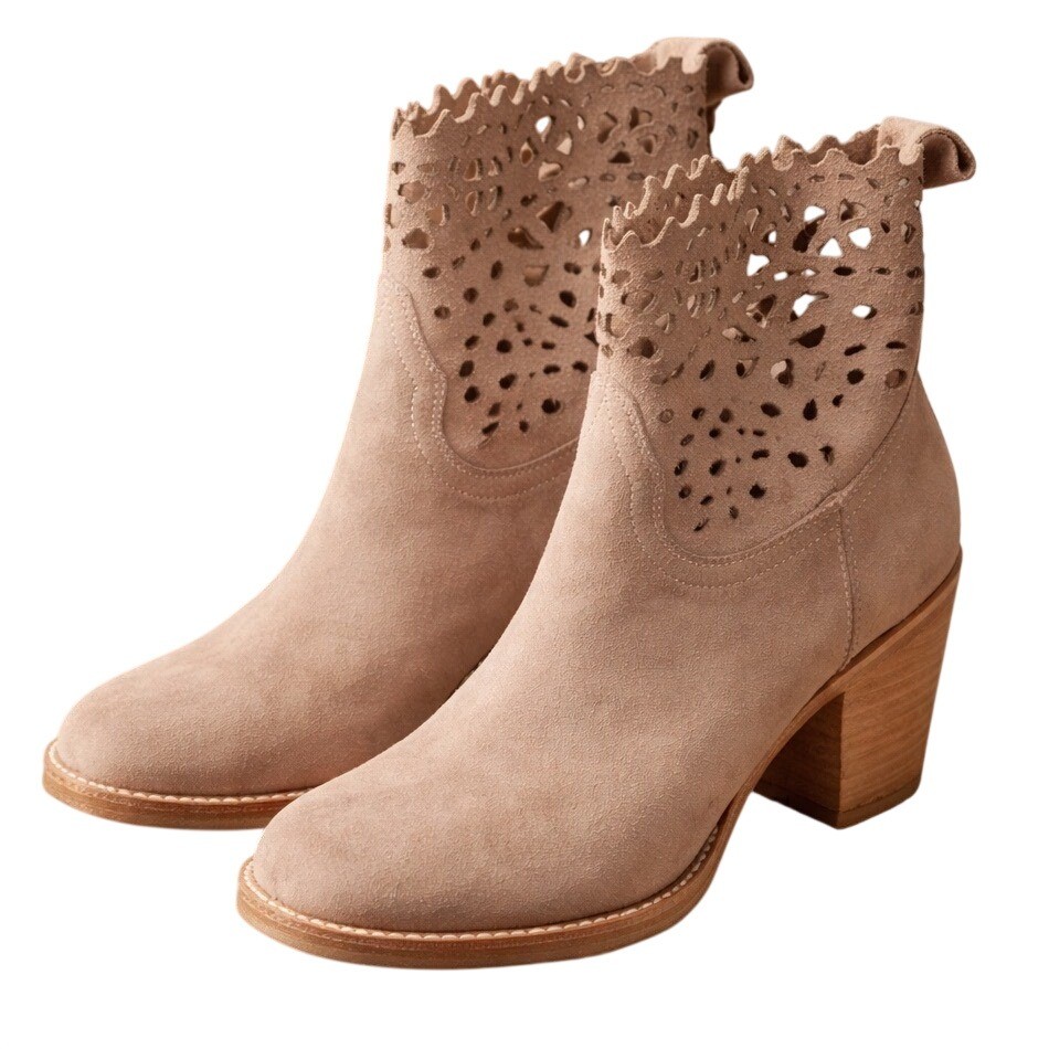 Frye Suede Victoria Cutout Ankle Boots Women’s Approx 6.5 Taupe Western Heeled