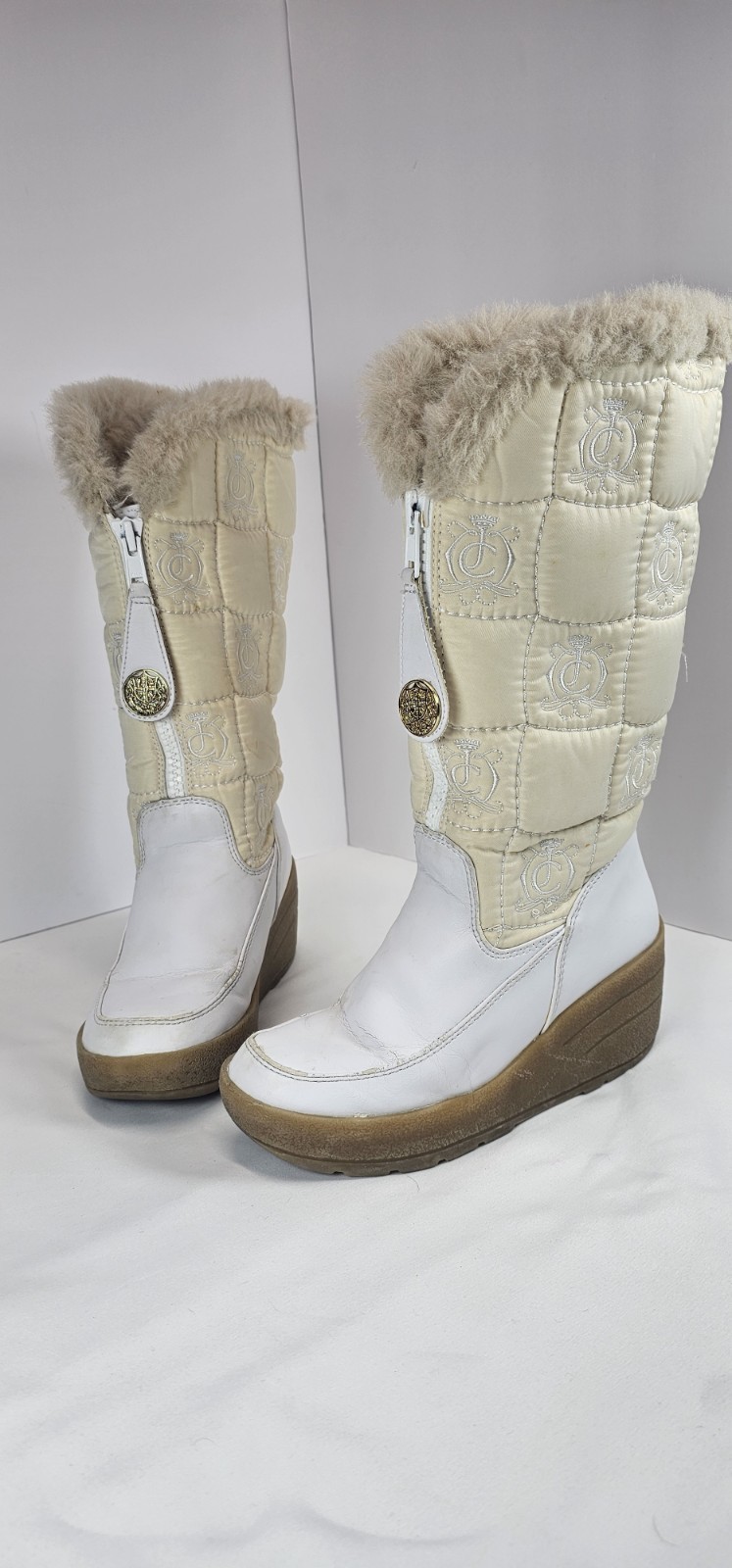Juicy Couture Y2k Women Winter Boots Size 6 White Faux Fur Zip Mid Calf Quilted