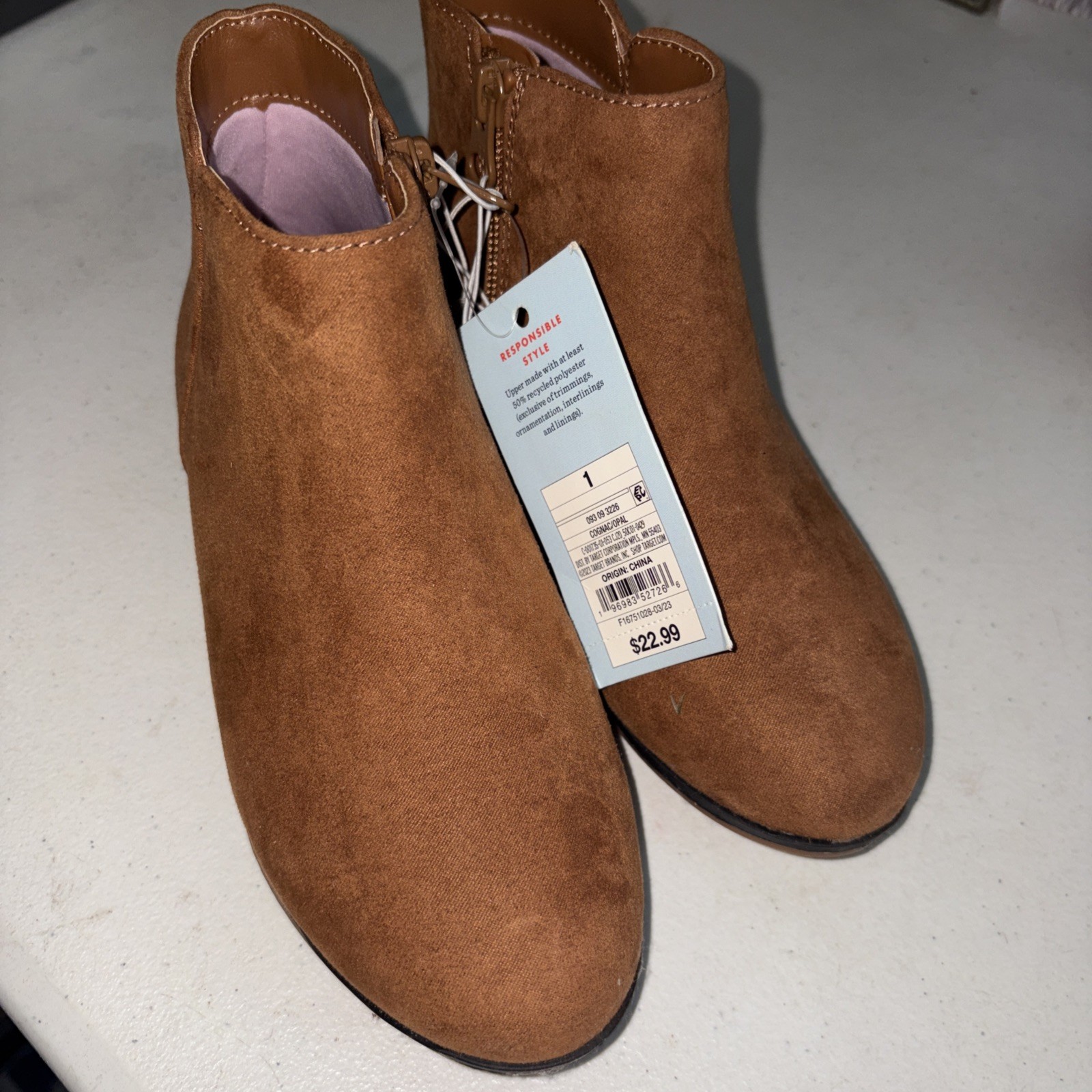🌹Cat And Jack Girls Boots Size 1. Cognac/Opal New.