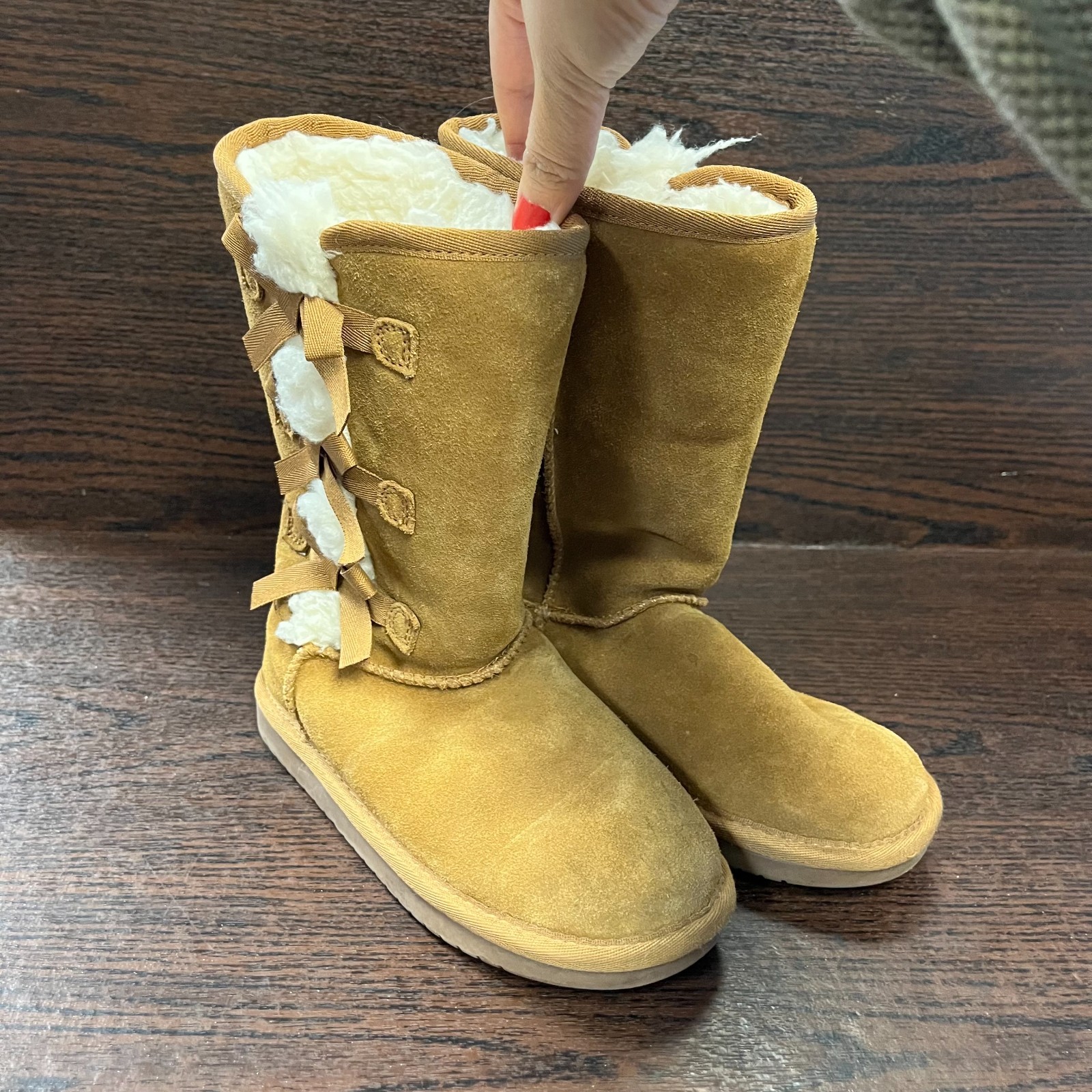 Koolaburra by UGG Girls Boots Size 1 Victoria Chestnut Suede Winter Bow 1020171