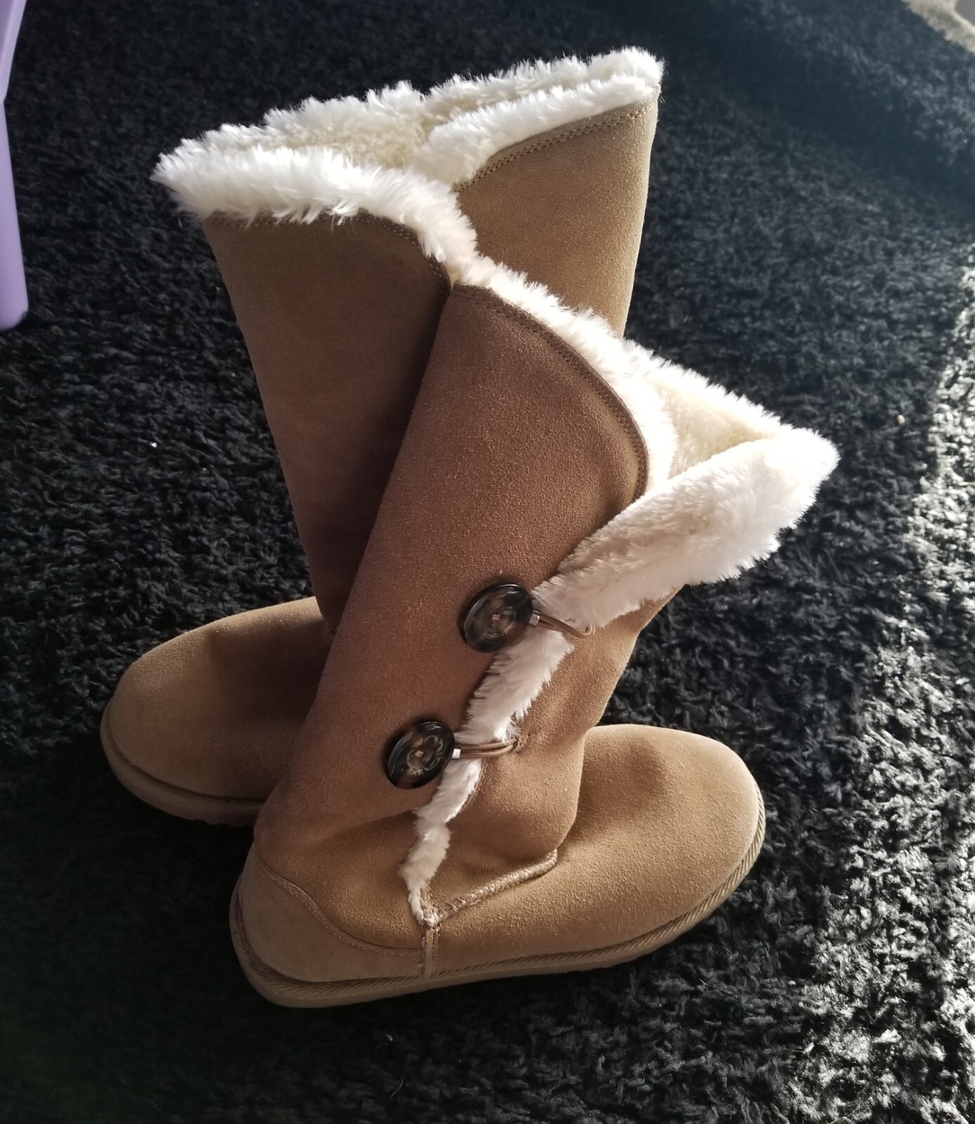 Target Women Winter Boots Uggy Style Size 6 US Tan Suede Faux Fur