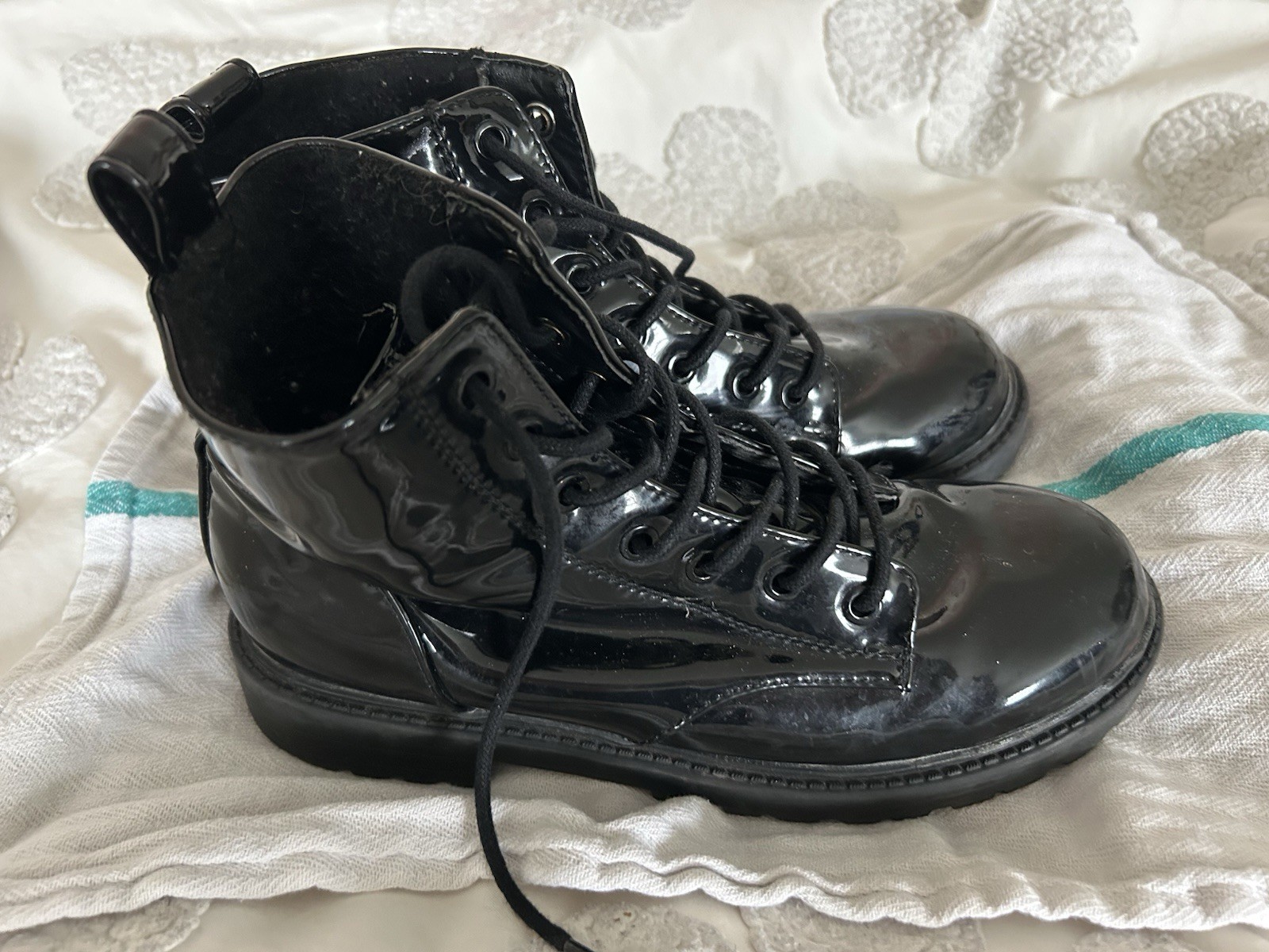H&M Black Patent Faux Leather Girls Boots Lace Up