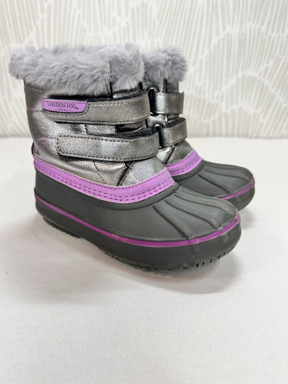 London Fog Little Girls Snow Winter Boots Size 11M Faux Fur Purple Gray GUC