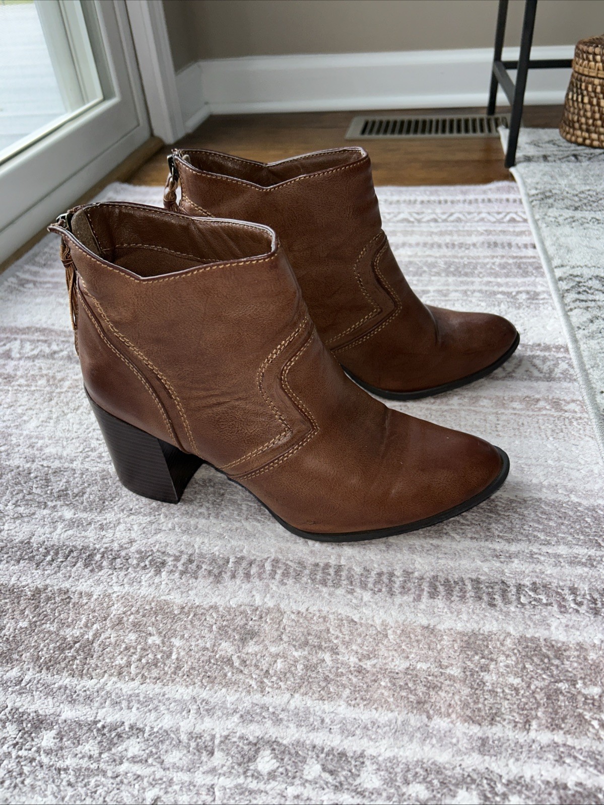 CL by Laundry WOMEN BOOTS SIZE 10 Best Biscuit BACK ZIP & TASSLE  WESTERN