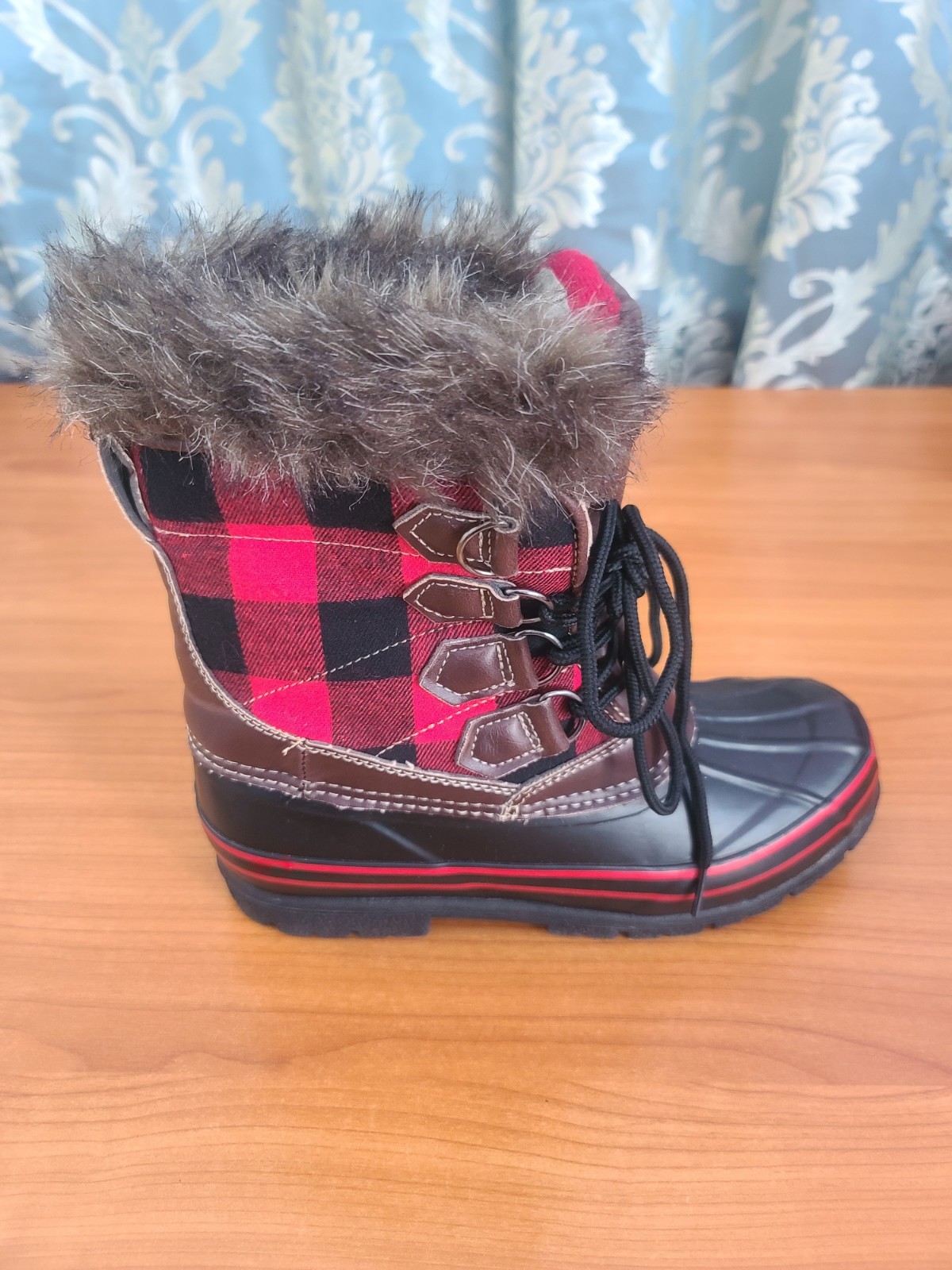 Natural Refletions Thinsulate Winter Snow Boots Lumber Jill Buffalo Women’ 7M