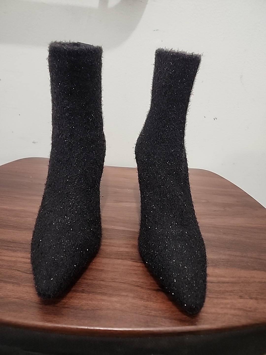 karl lagerfeld women boots Sz 6.5 M