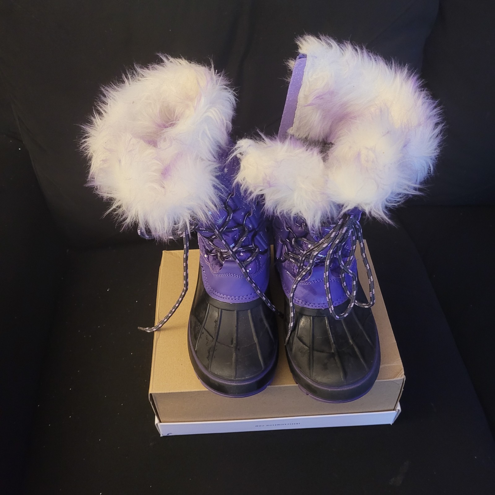 Girls Winter Boots Fully fur Lined Size 2