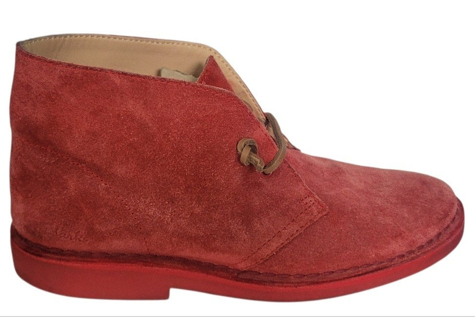 Clarks Desert Suede Leather Women Boots Size US 8.5 / EU 39.5