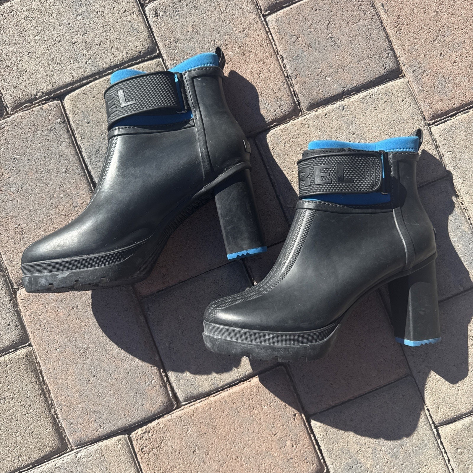 NEW Rare SOREL Medina III Waterproof Platform Heel Rain Boots Blk Blue Women 12